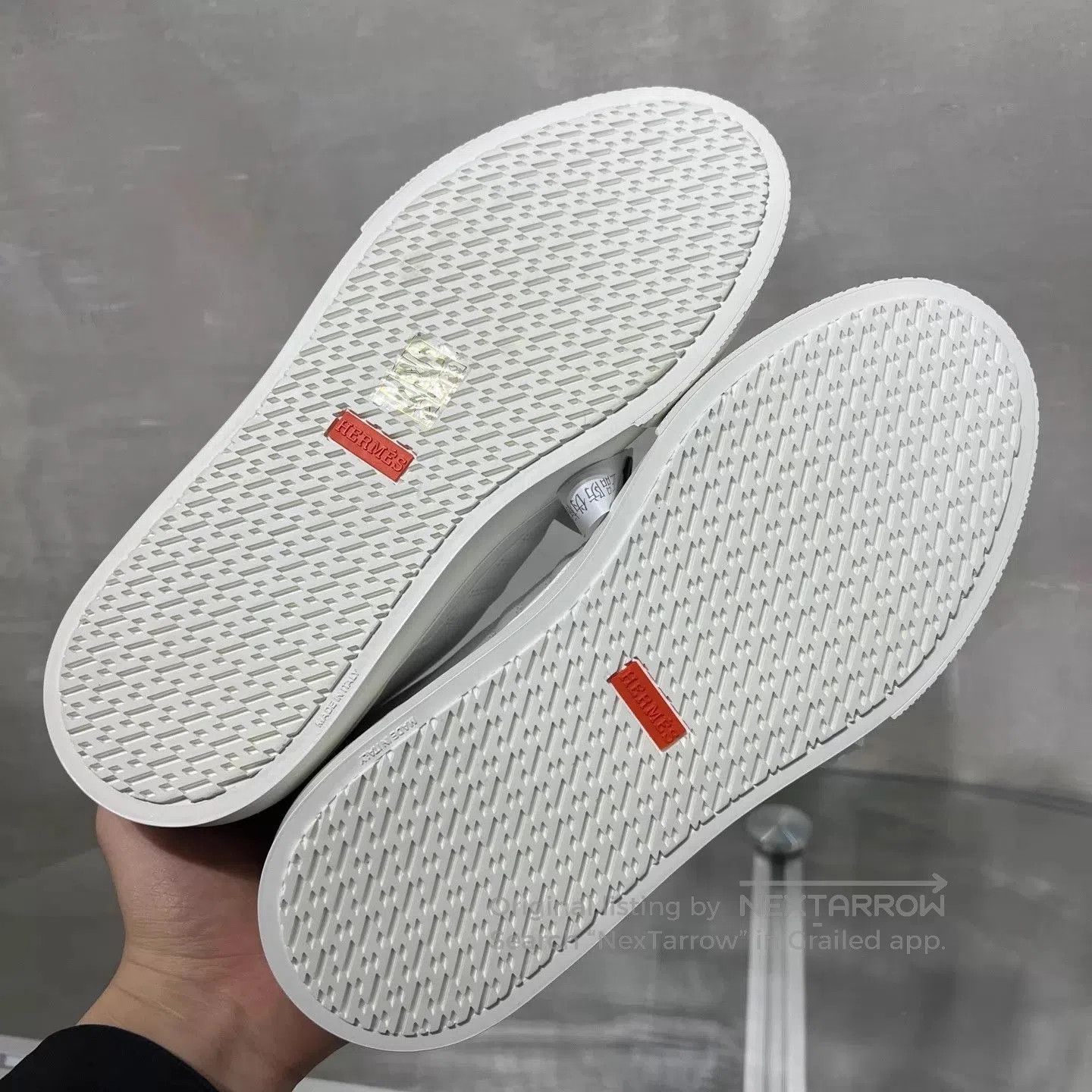 Hermes White Low. Size US 7 / EU 40 - 7 Thumbnail