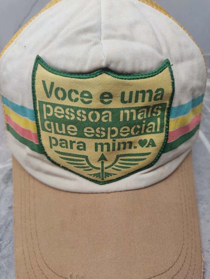 Vintage Vintage Voce E Uma Distressed Style Trucker Hat Cap Size ONE SIZE - 3 Thumbnail