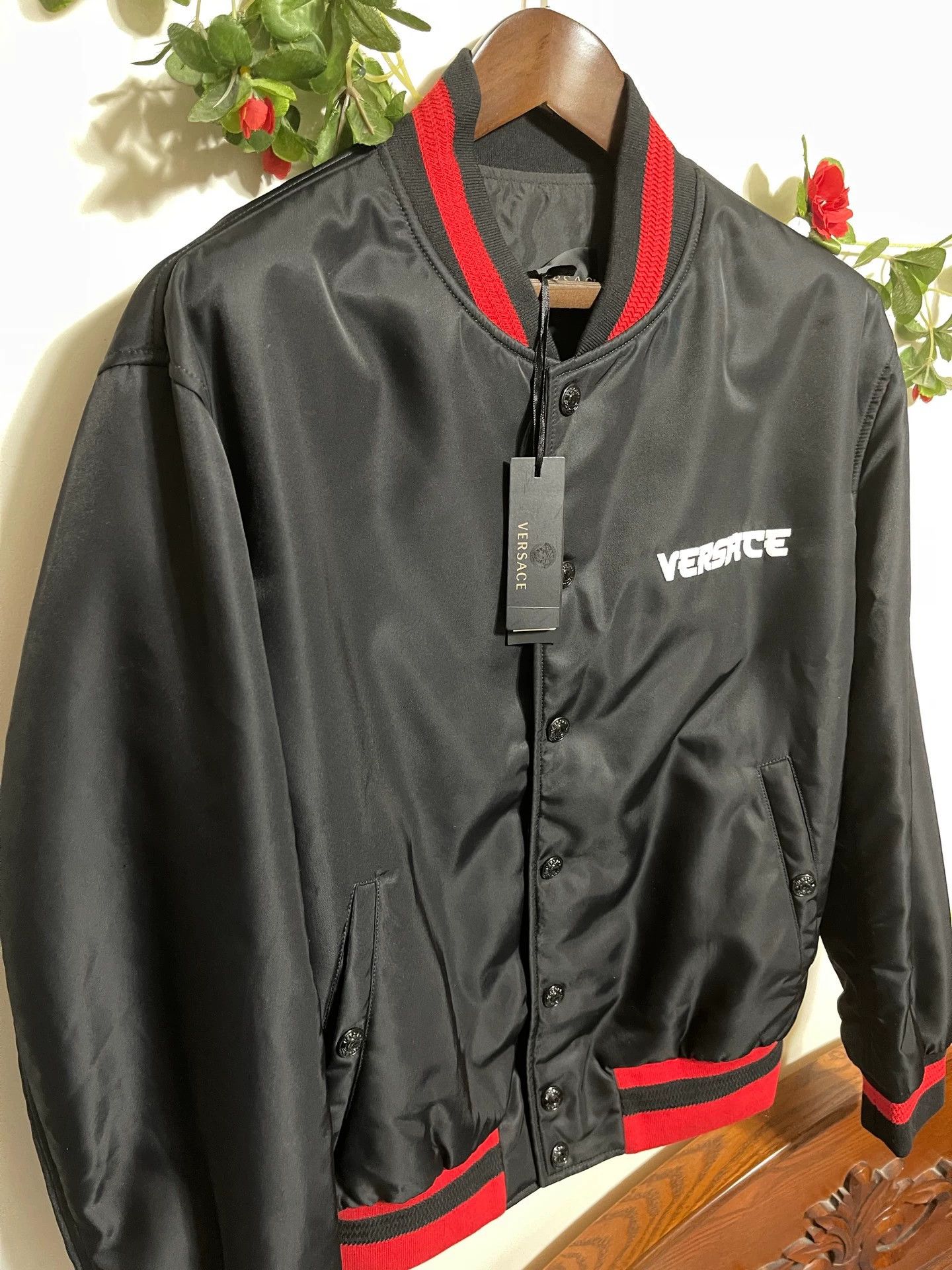 Versace Versace Nylon Loose Fit Jacket Size 48 Size US M / EU 48-50 / 2 - 4 Thumbnail