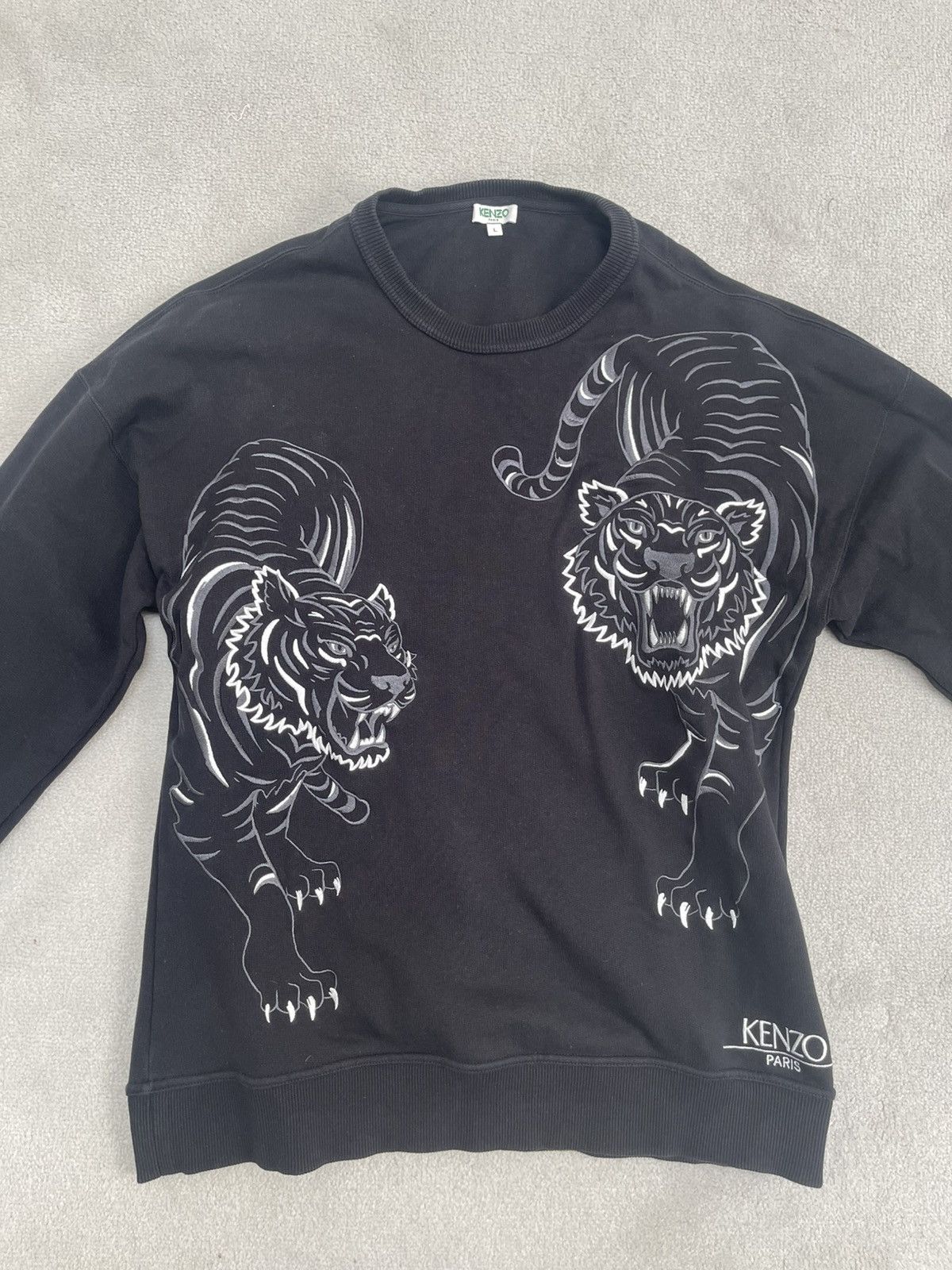 Kenzo Kenzo Alternate Tiger Pattern Black Sweatshirt Exclusive Size US L / EU 52-54 / 3 - 1 Thumbnail