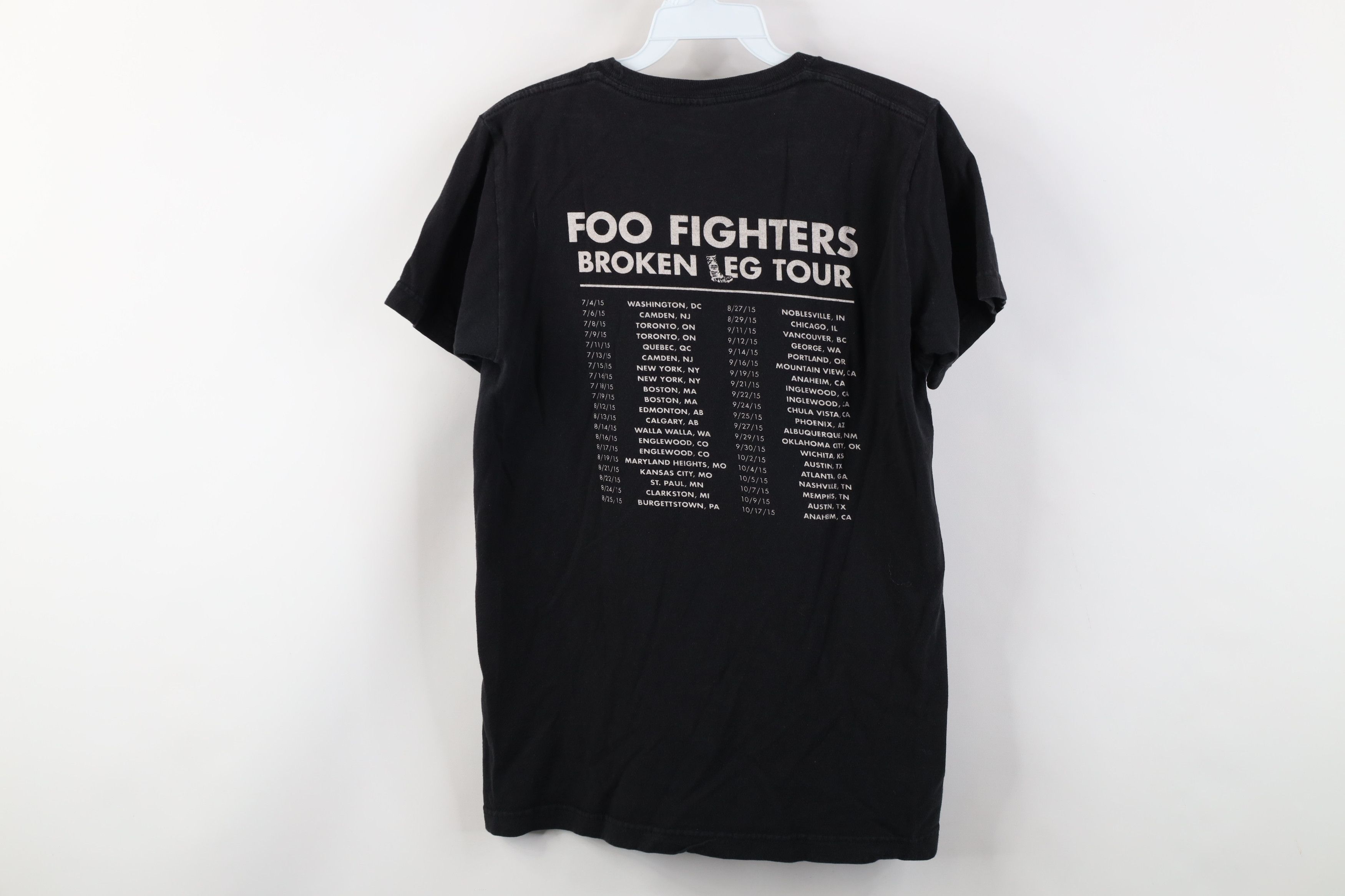 Vintage Vintage Y2K Break A Leg Tour Foo Fighters Band T-Shirt Size US S / EU 44-46 / 1 - 13 Thumbnail