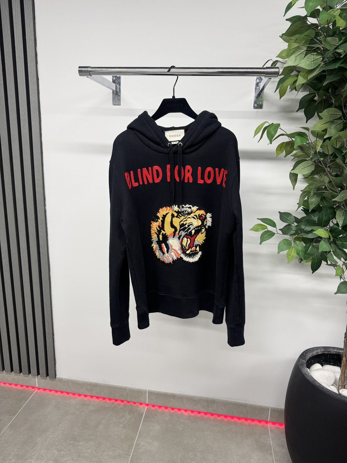 Gucci Gucci Blind For Love Tiger Hoodie In Black RRP £1195 | Grailed