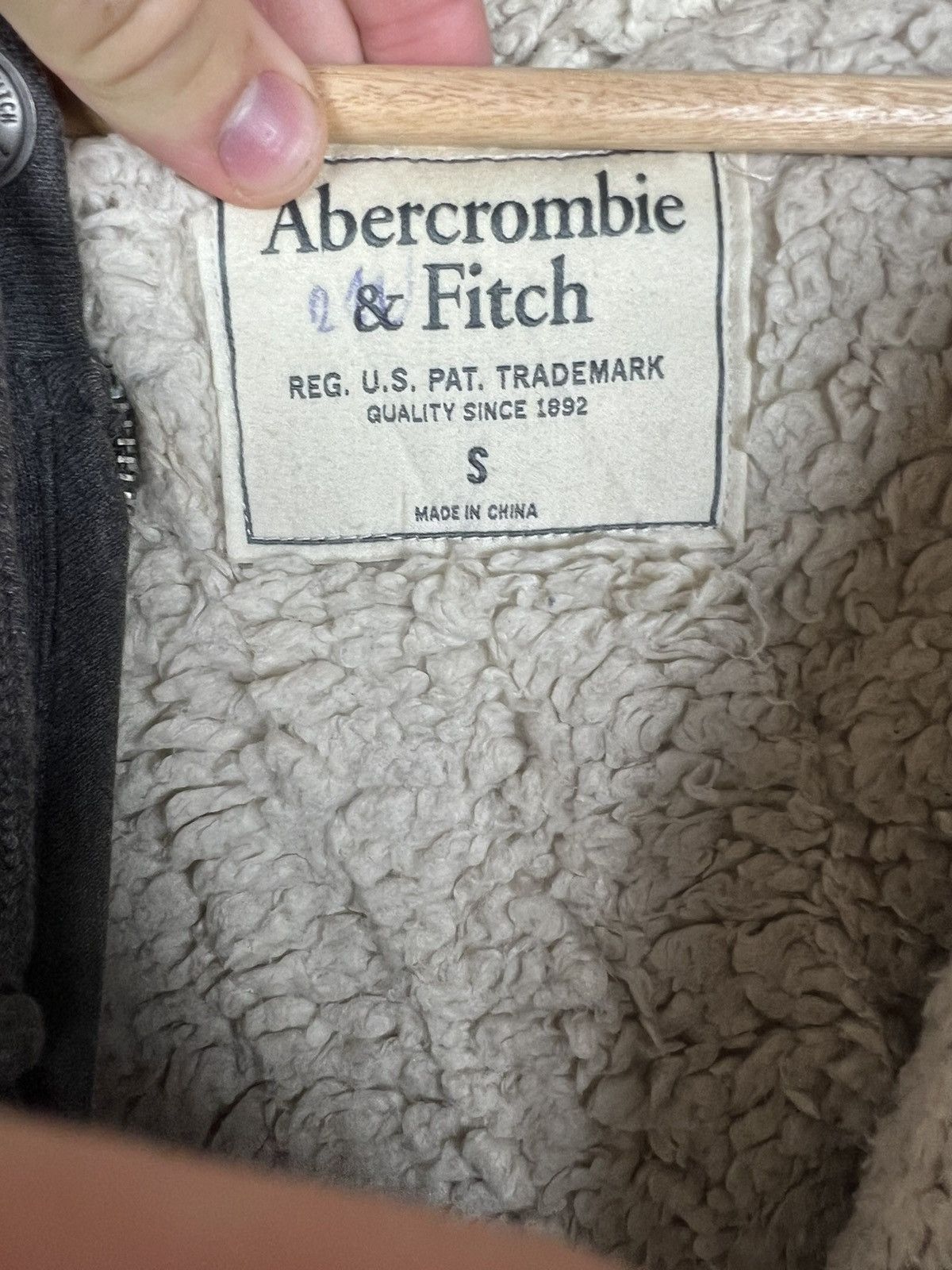 Abercrombie & Fitch Vintage Abercrombie Fitch Fur Zip Hoodie IF Six Nine Styled Size US S / EU 44-46 / 1 - 5 Thumbnail
