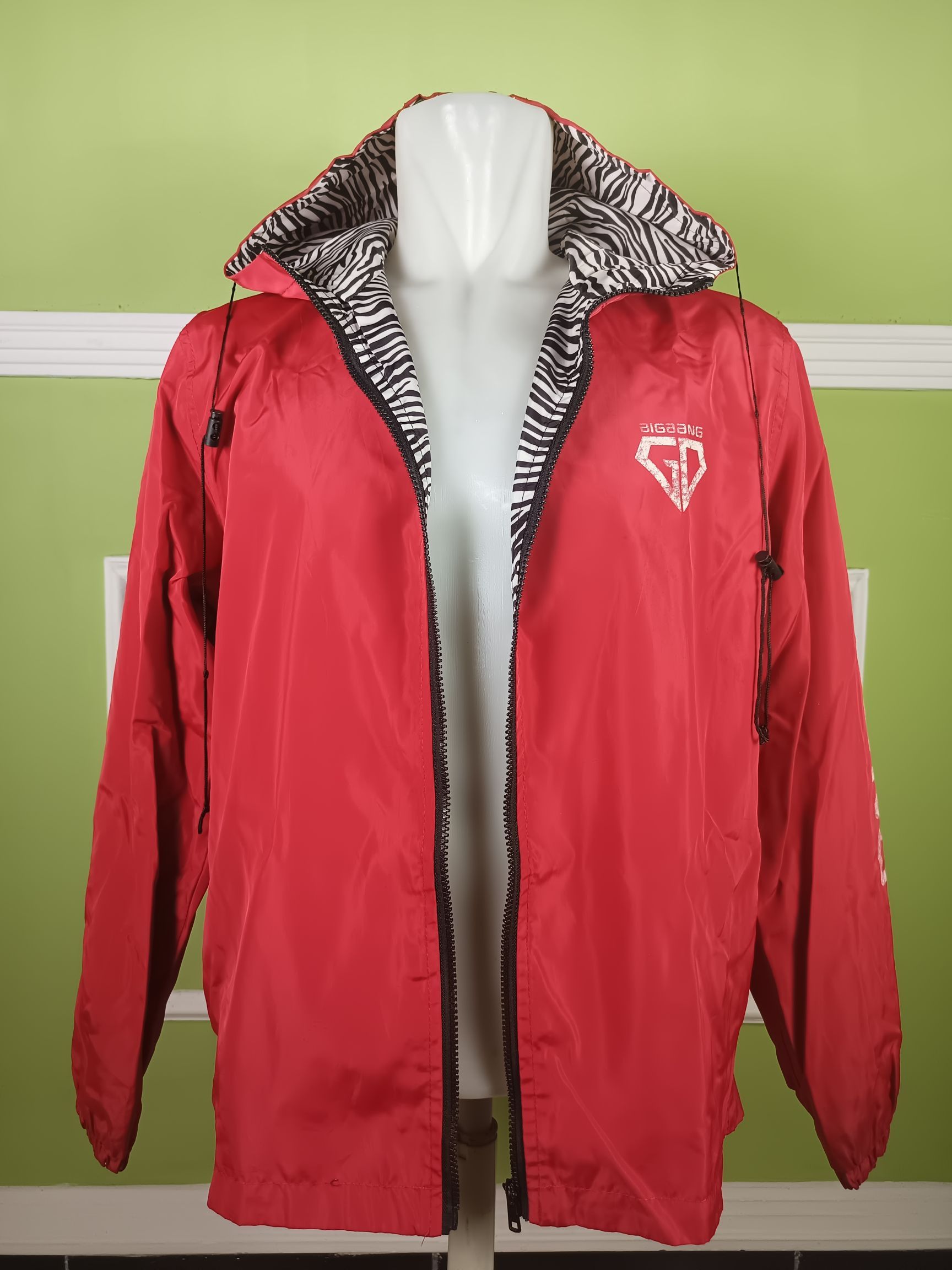 Japanese Brand BIGBANG Reversible Animal Print Wind breaker Zip Hoodie Size US L / EU 52-54 / 3 - 4 Thumbnail