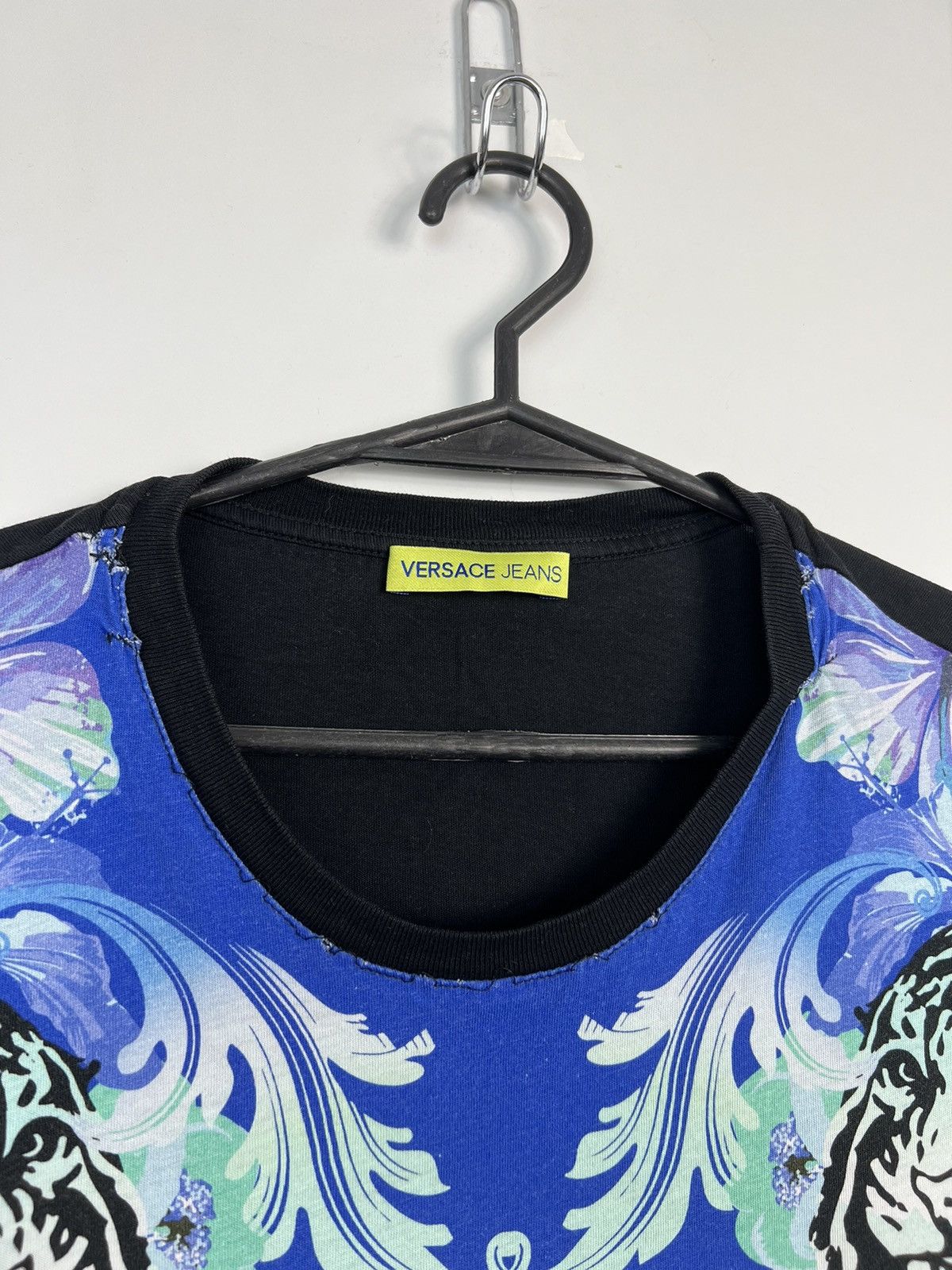 Versace Jeans Couture Tshirt Versace Jeans Print Tiger CLG Size US M / EU 48-50 / 2 - 2 Thumbnail