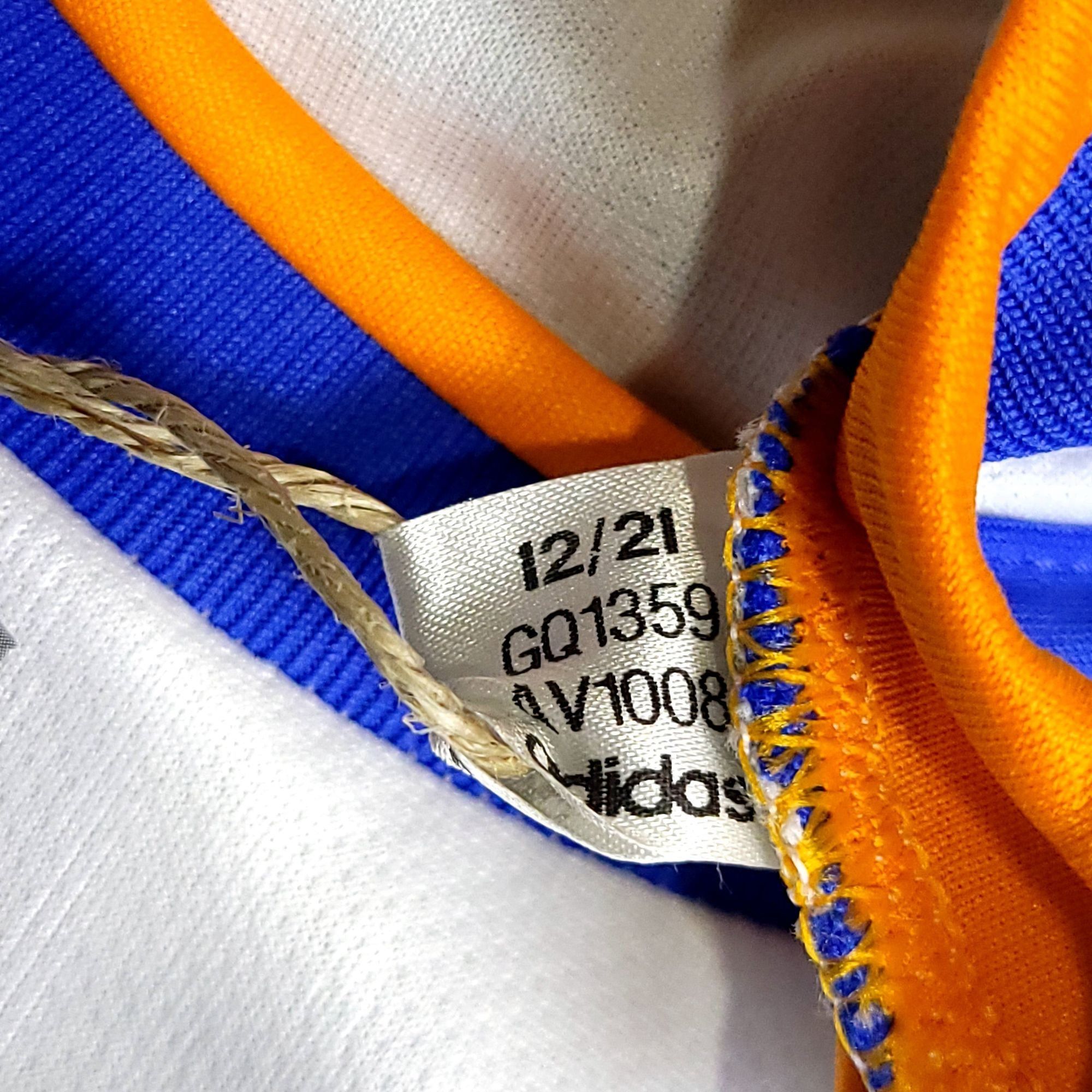 Adidas Benzema Real Madrid 2021 2022 UEFA FINAL Soccer Jersey BNWT Size US L / EU 52-54 / 3 - 6 Thumbnail