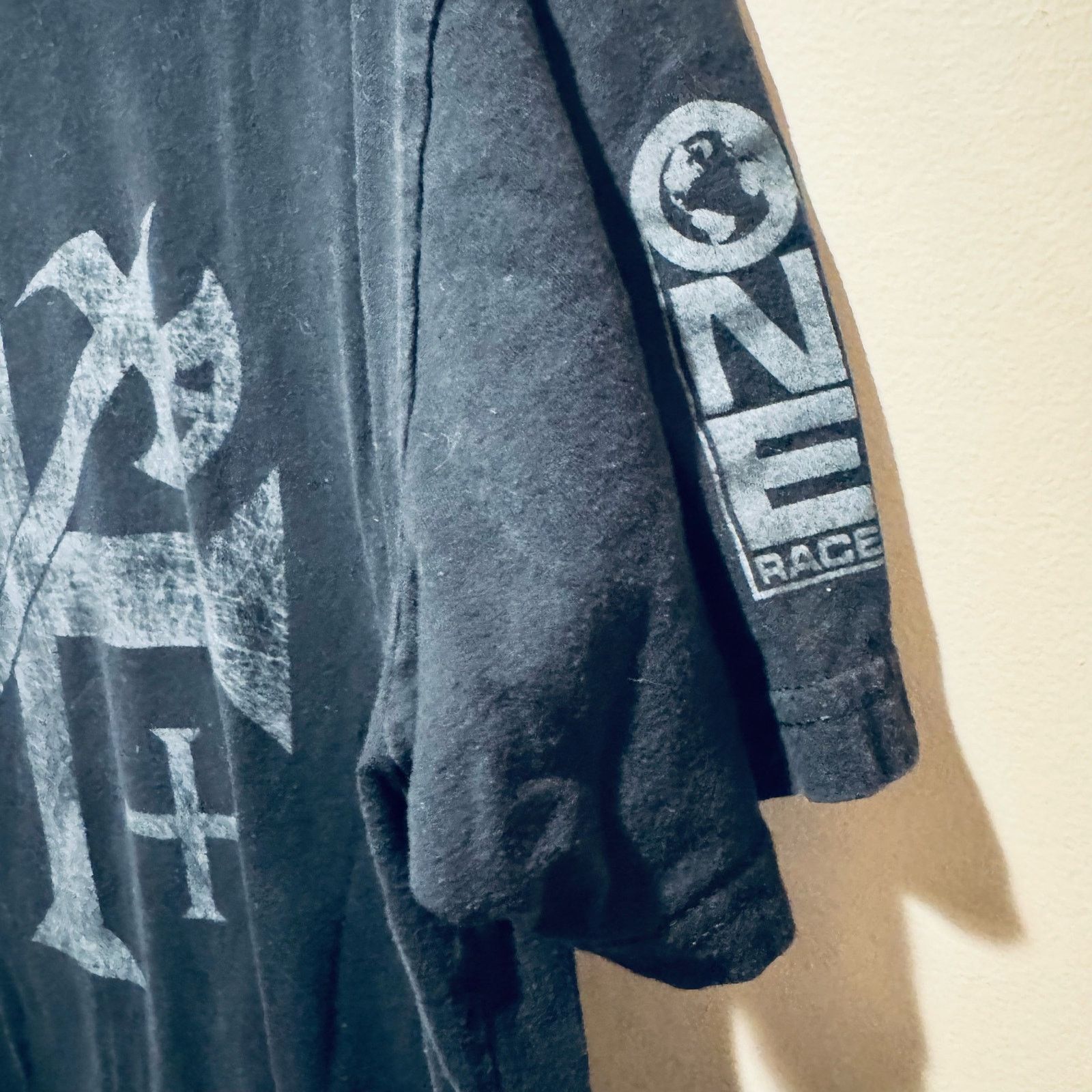 Gildan The Last Witch Hunter T Shirt Size US XL / EU 56 / 4 - 2 Thumbnail
