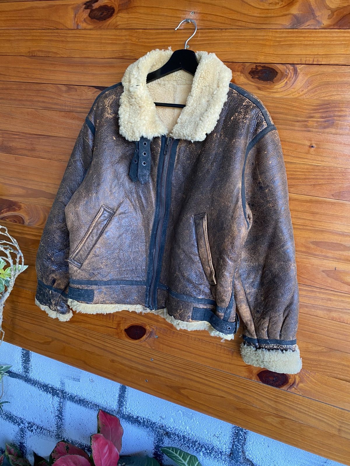 Vintage STRATH CONAR B-3 Shearling Leather Flight Jacket Distressed Size US M / EU 48-50 / 2 - 4 Thumbnail