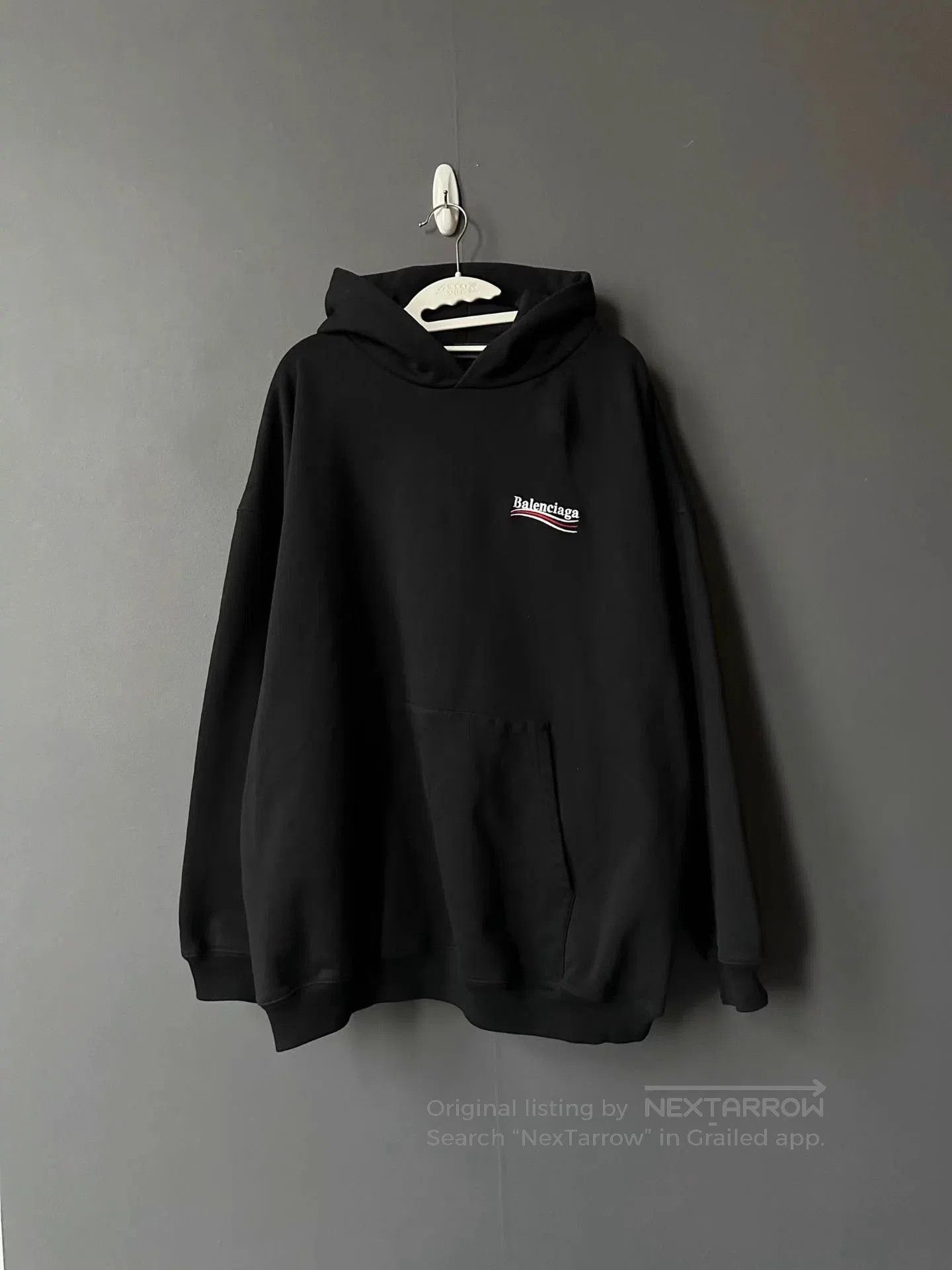 Balenciaga Black Oversized Hoodie with Front Pocket. Size US S / EU 44-46 / 1 - 1 Thumbnail