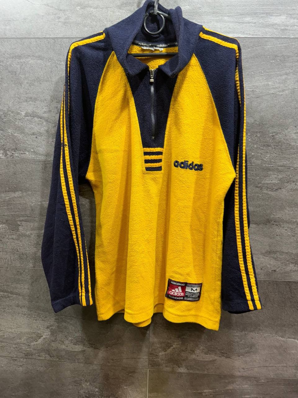 Vintage Vintage Adidas Fleece Sweatshirt Half Zip Mens Jacket Size US M / EU 48-50 / 2 - 1 Thumbnail