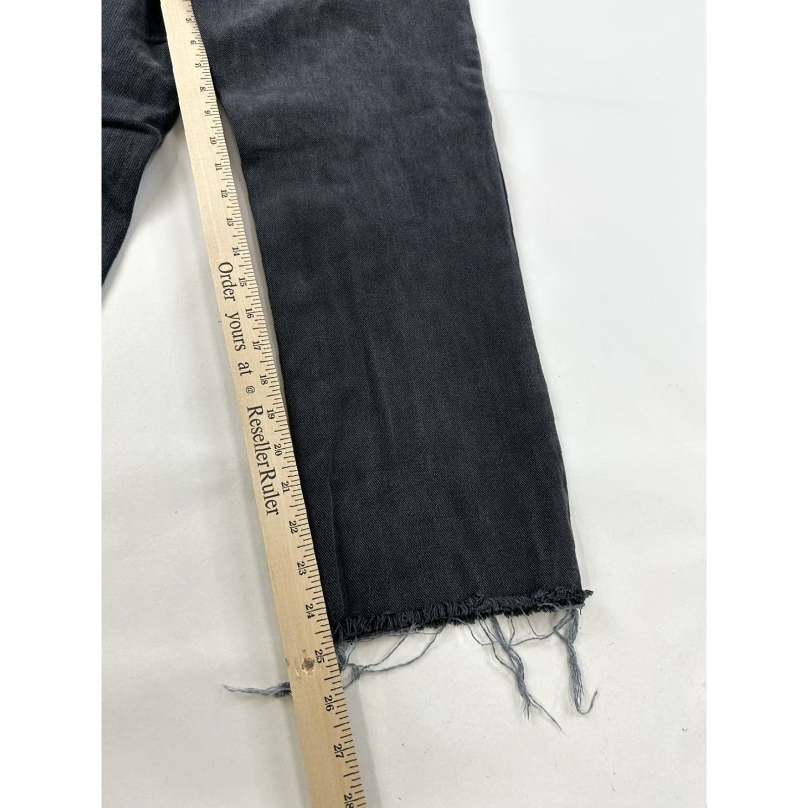 Pacsun Pacsun Mom Jeans 26 Black Distressed Women Regular Jeans 26 Black Distressed PacSun Mom Jeans Women Size 26" / US 2 / IT 38 - 6 Thumbnail