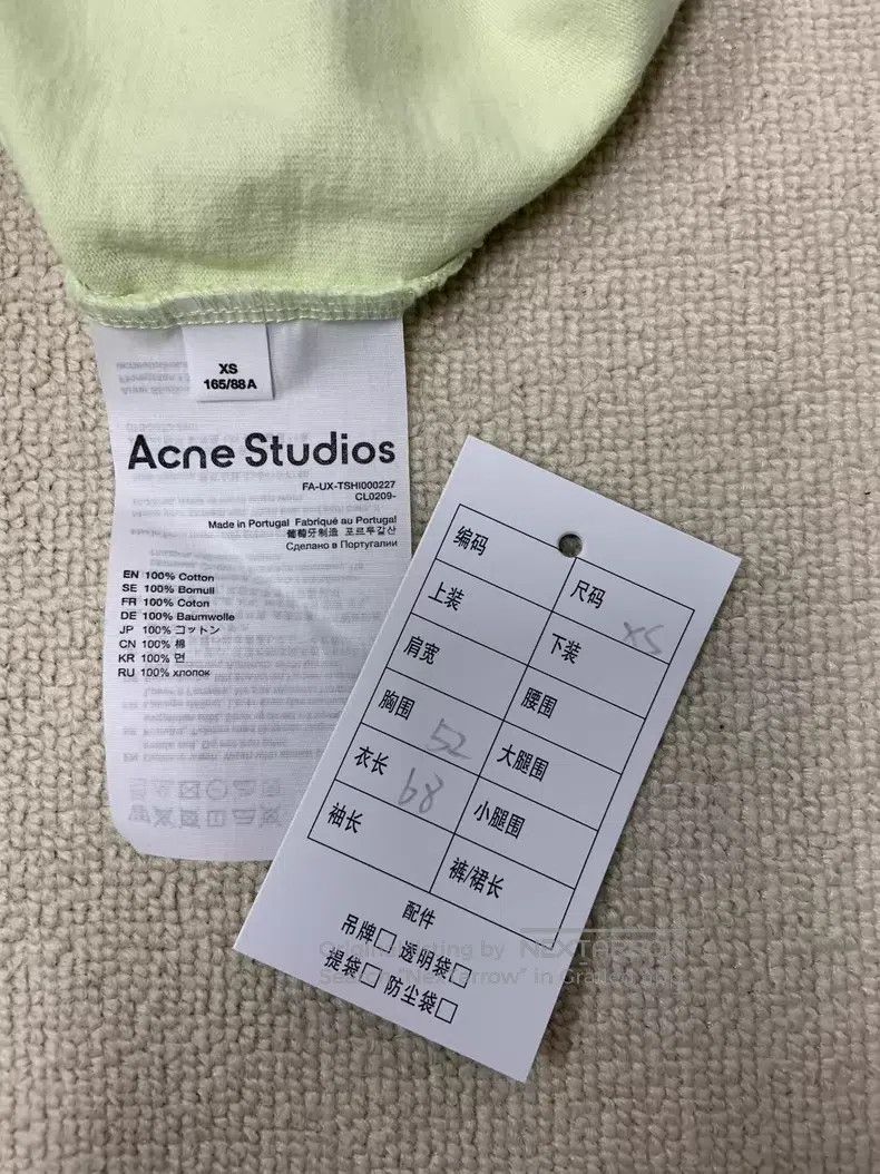 Acne Studios Acne Studios Graffiti crewneck long-sleeve T-shirt, green Size US XS / EU 42 / 0 - 5 Thumbnail