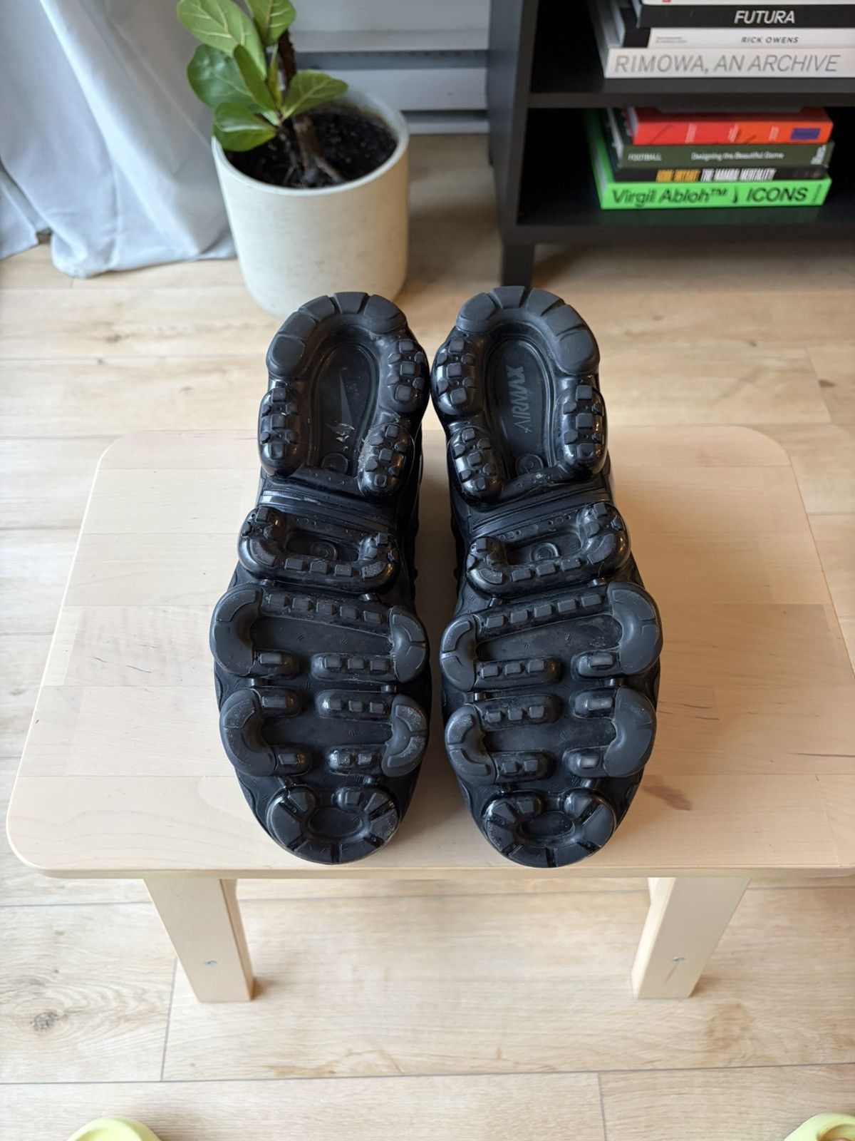 Nike Nike Air Vapormax Plus Size US 9 / EU 42 - 5 Thumbnail