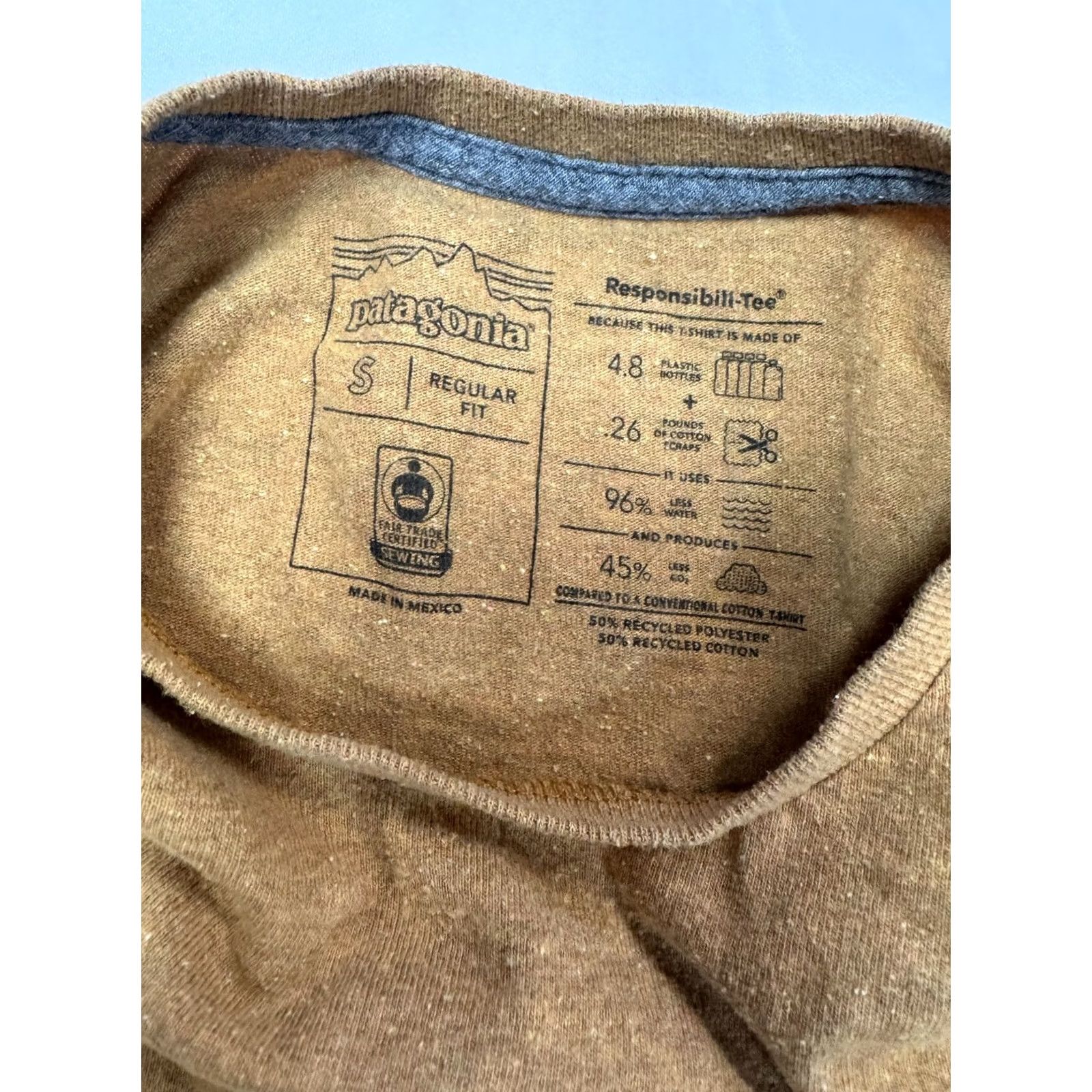 Patagonia VINTAGE Patagonia Responsibili-Tee Men's T-Shirt Canyon Gold Heather Canyon Gold Heather Logo Regular Fit XS? Size US S / EU 44-46 / 1 - 3 Thumbnail