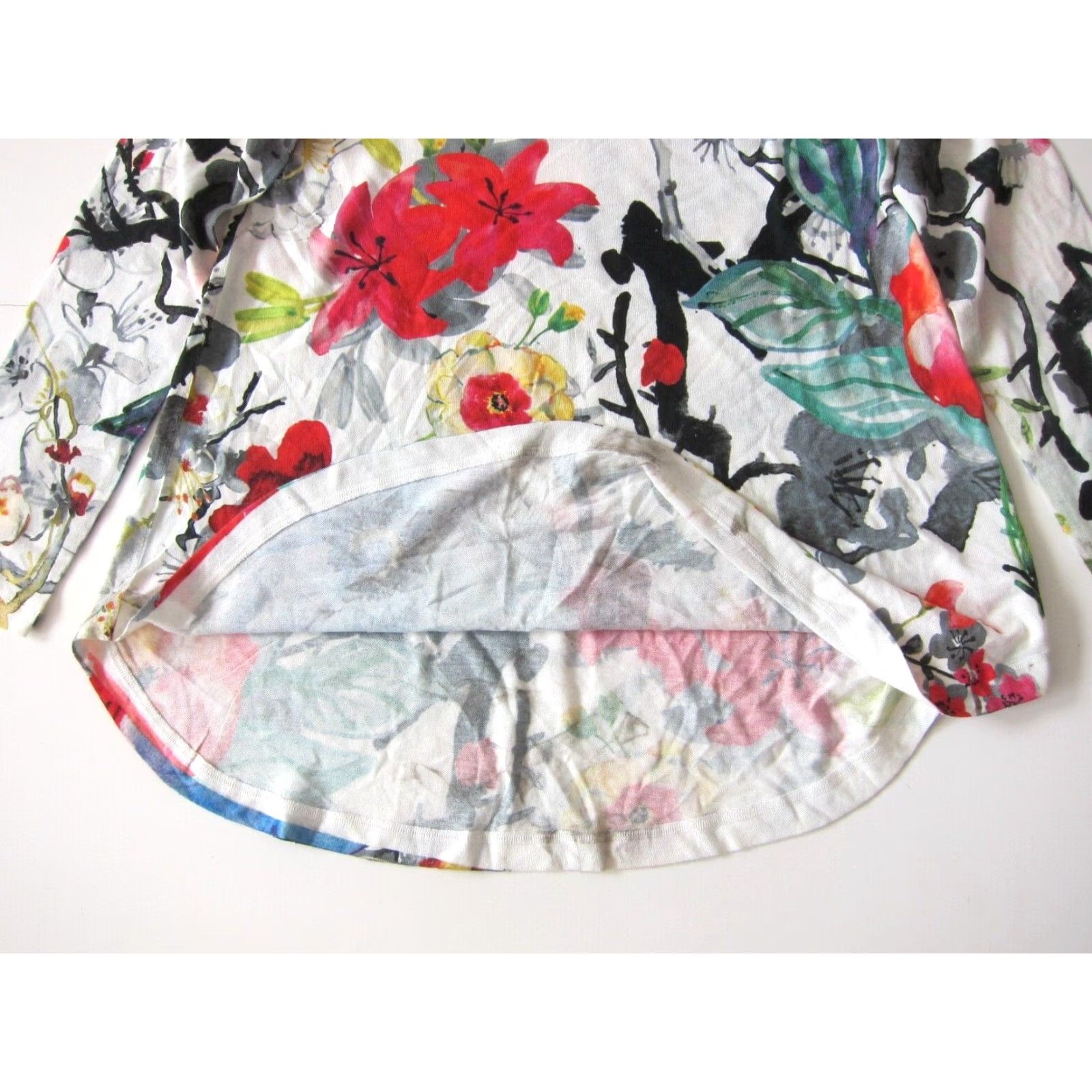Soft Surroundings Soft Surroundings Sweater Women V-Neck Long Sleeve White Floral Medium Size M / US 6-8 / IT 42-44 - 7 Thumbnail