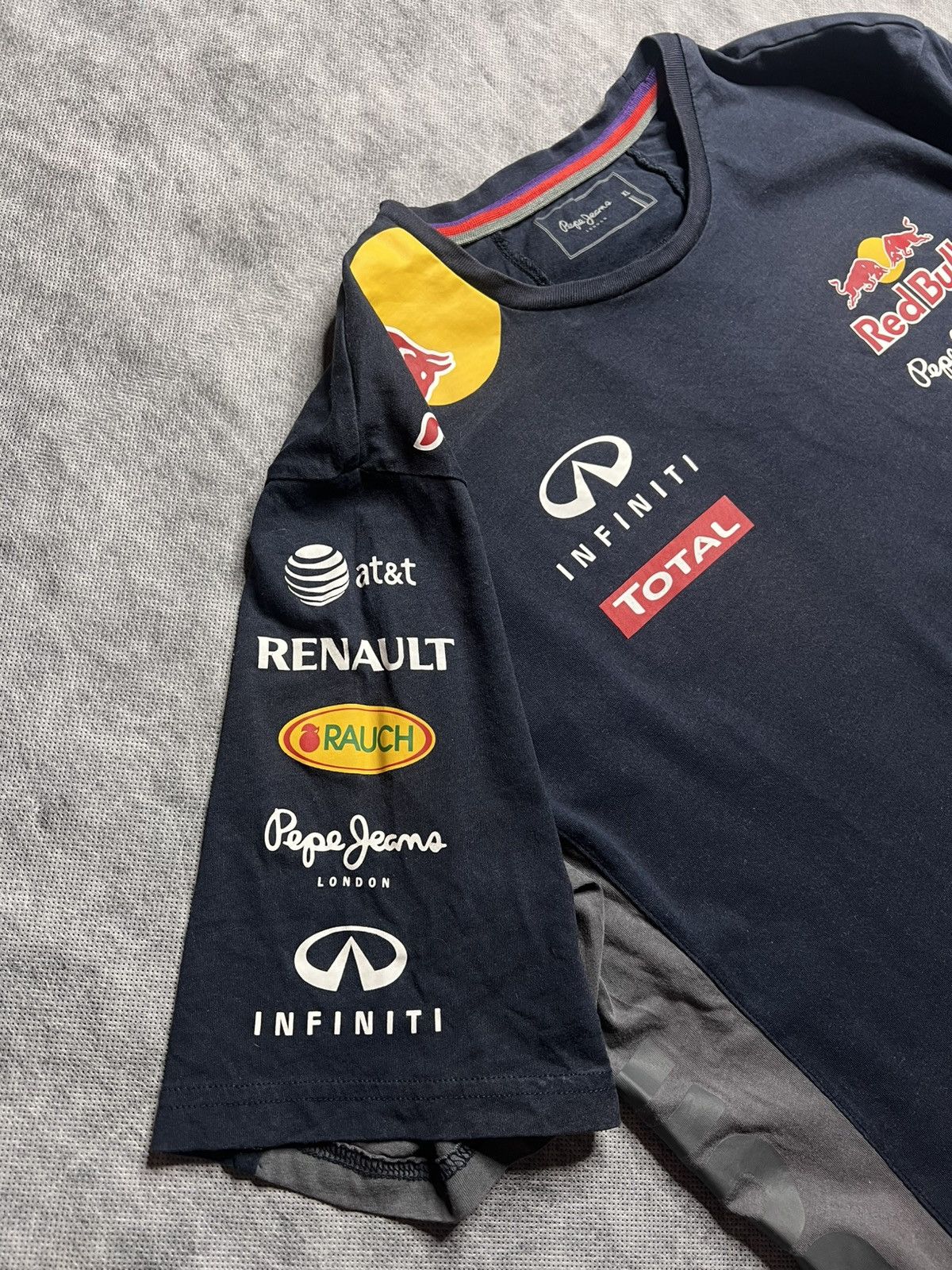 Pepe Jeans Pepe Jeans Red Bull Racing Man T-Shirt Size US XL / EU 56 / 4 - 5 Thumbnail