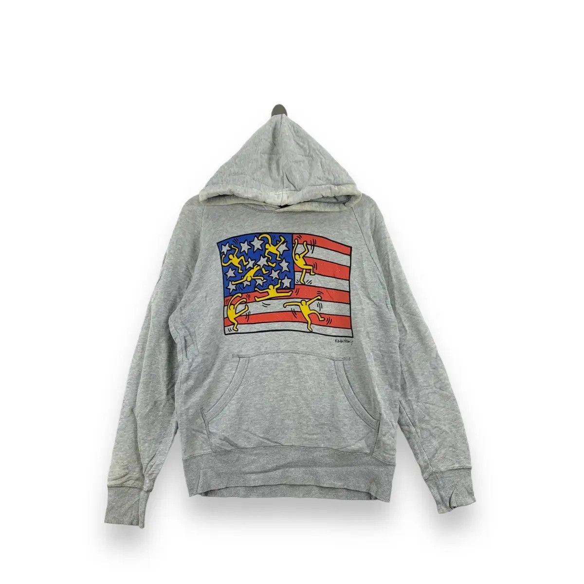 Keith Haring UNIQLO x KEITH HARING USA Flag Dance Best Buddies Size US L / EU 52-54 / 3 - 1 Thumbnail