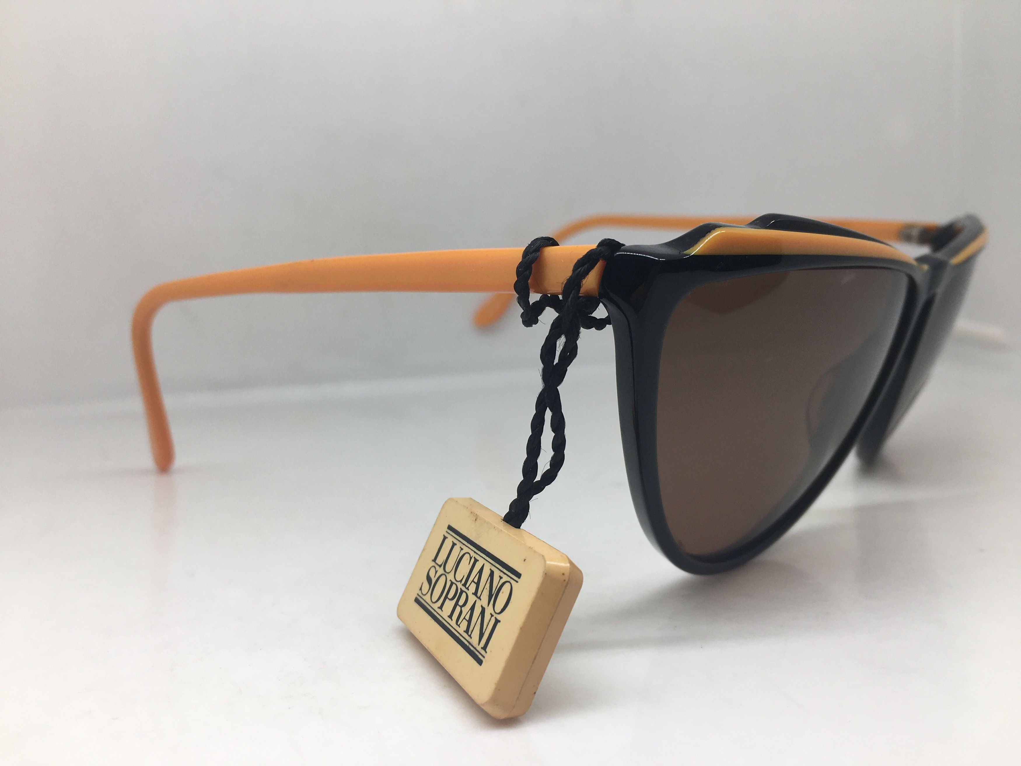 Vintage Vintage Luciano Soprani Diva Woman Sunglasses Italy Size ONE SIZE - 2 Thumbnail