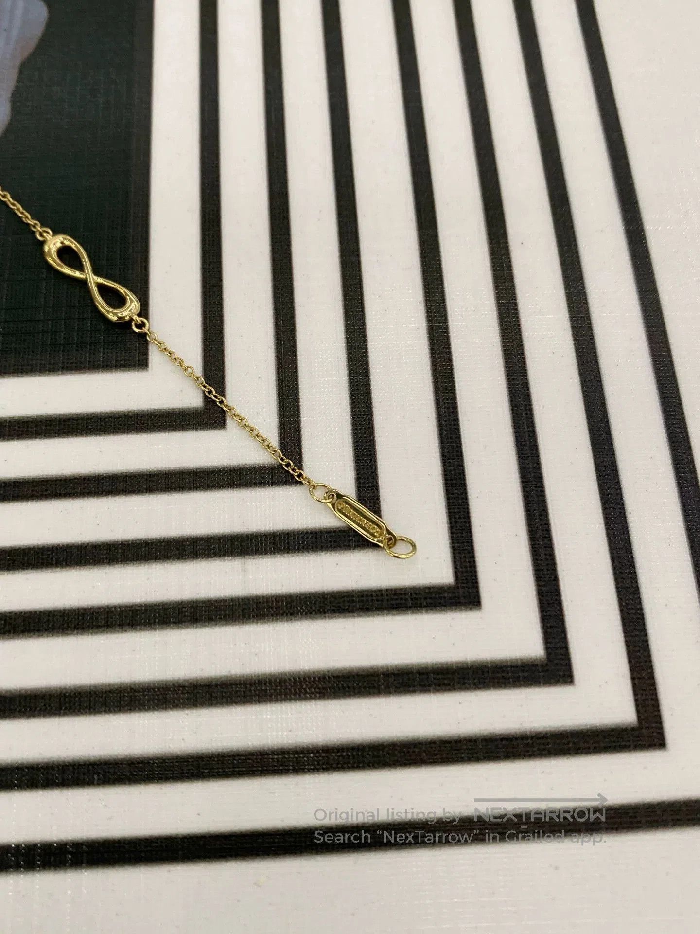 Tiffany & Co. Tiffany 18K Gold Infinity Ring Bracelet. Size ONE SIZE - 3 Thumbnail