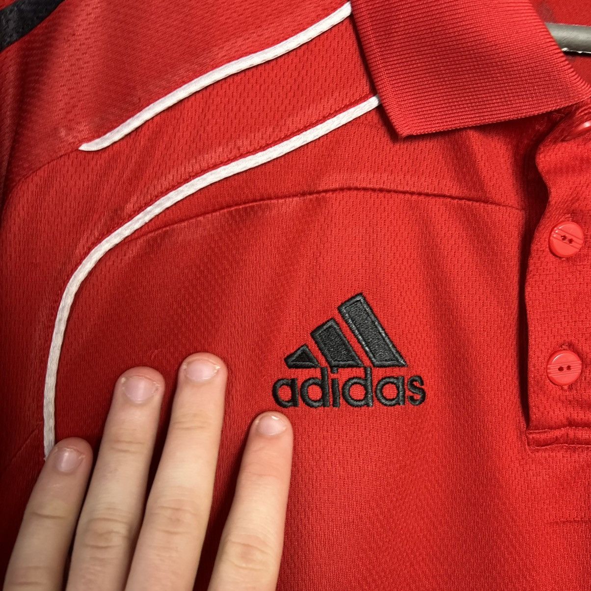 Adidas Vintage Adidas FC Liverpool 2010 home soccer jersey Size US S / EU 44-46 / 1 - 3 Thumbnail