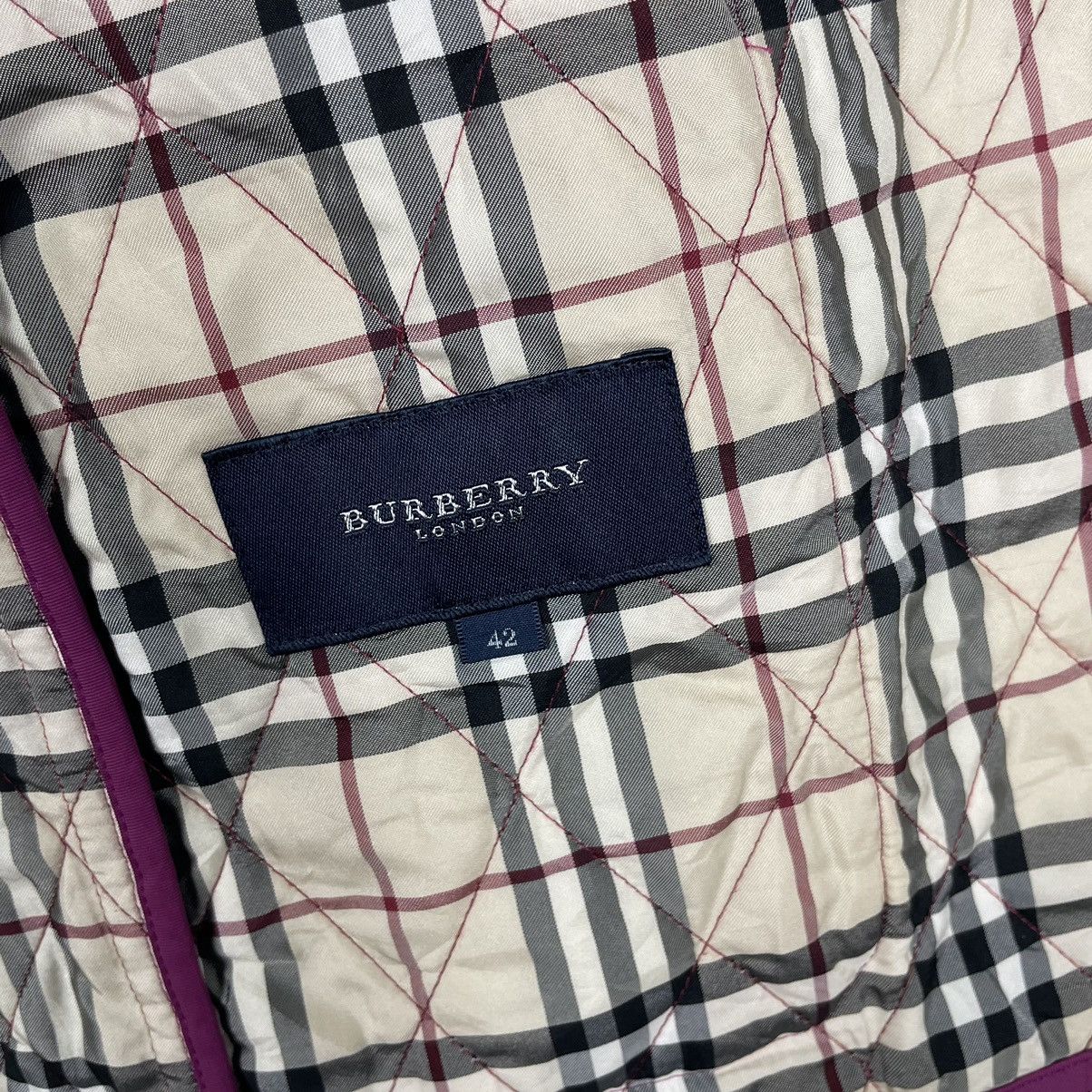 Burberry 💥BURBERRY LONDON QUILTED NOVA CHECK JACKET Size M / US 6-8 / IT 42-44 - 12 Thumbnail