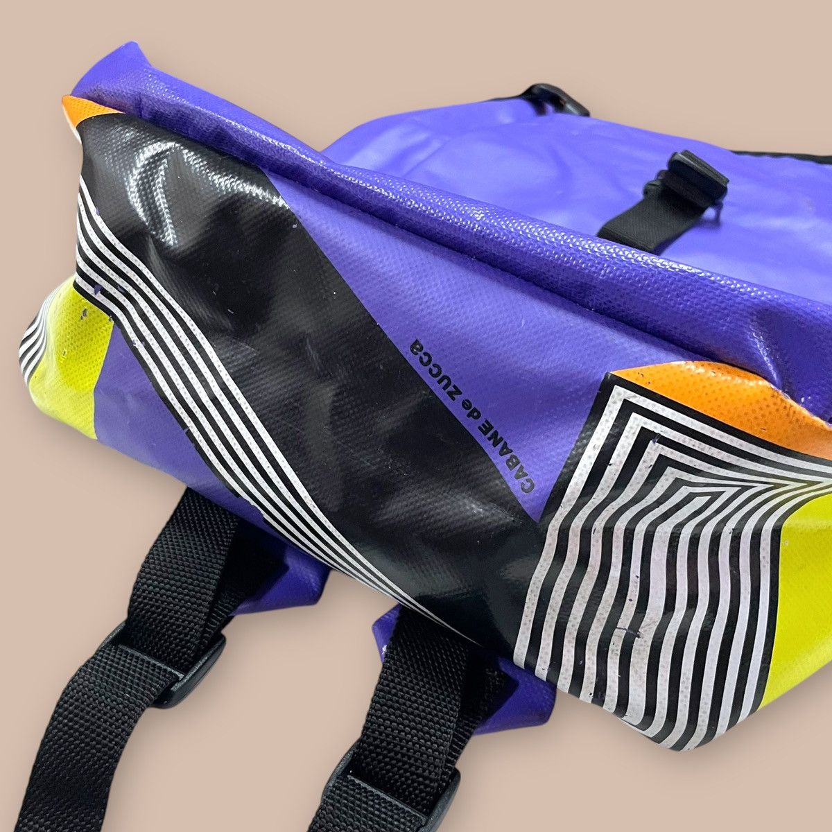 CABANE de ZUCCa ZUCCA Type ZU-21 CZ22 Purple PVC Backpack Size ONE SIZE - 13 Thumbnail