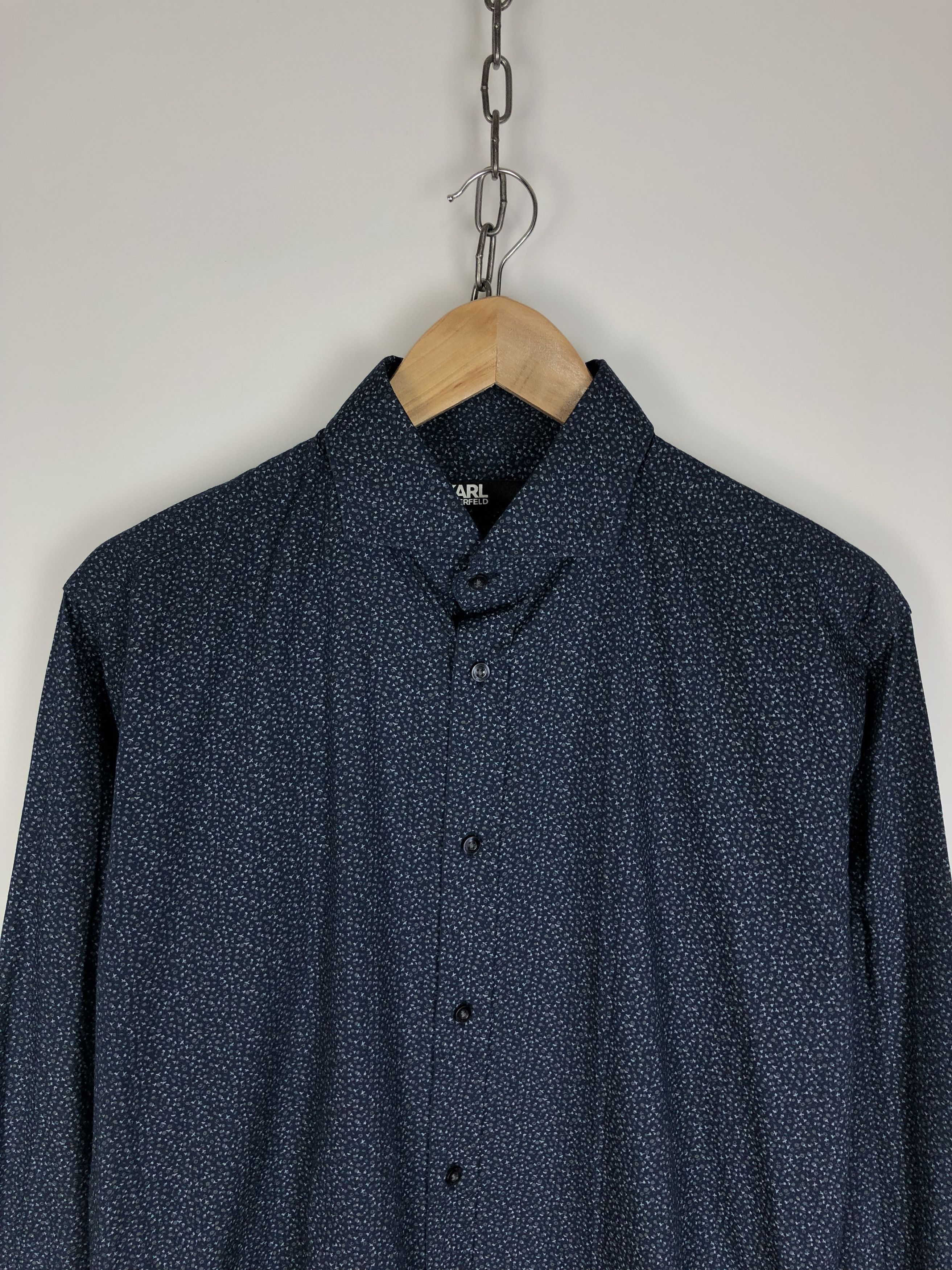 Karl Lagerfeld Karl Lagerfeld Shirt Ornament Navy size 40 (M) Size US M / EU 48-50 / 2 - 2 Thumbnail