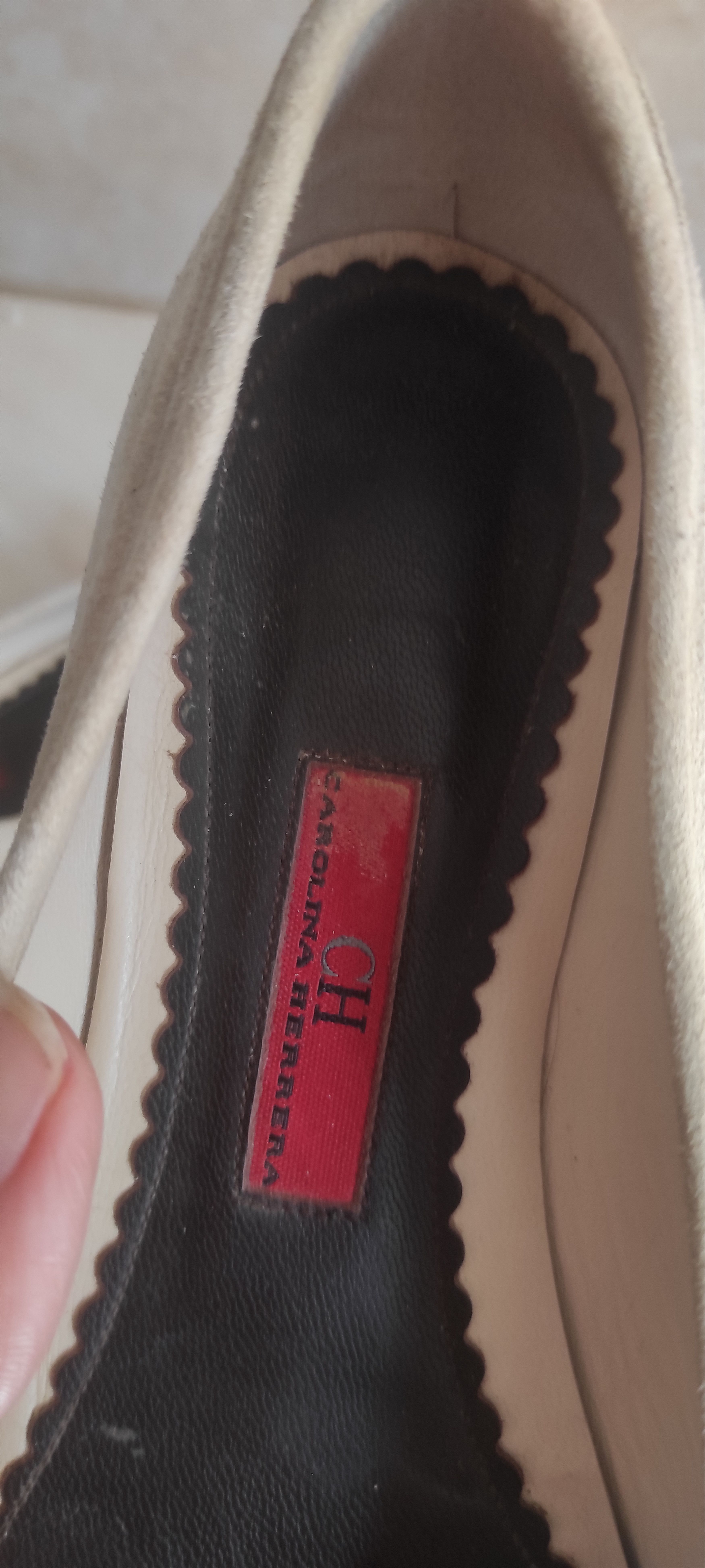 Carolina Herrera Carolina Herrera Ballerina Flat Shoe Suede Leather Ballet Size US 5 / IT 35 - 6 Thumbnail