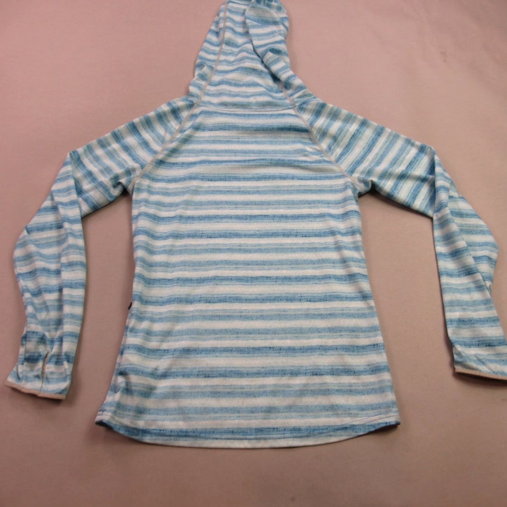 Patagonia Patagonia Hoodie Mens XS Long Sleeve Hooded Pullover Stripes Outdoors Blue Logo Knit Sweater Casual Pullover All Seasons Outdoor Mens XS Size US XS / EU 42 / 0 - 6 Thumbnail