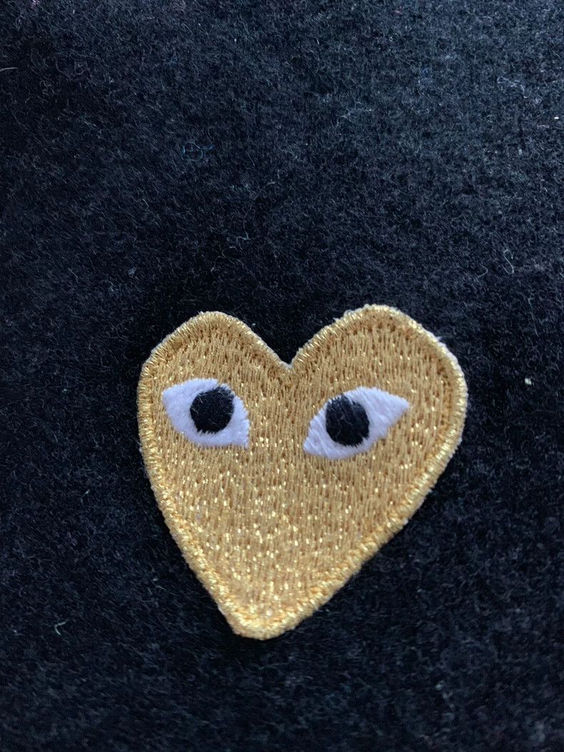 Comme des Garcons Comme Des Garcons Wool Cardigan Gold Heart Size L / US 10 / IT 46 - 3 Thumbnail