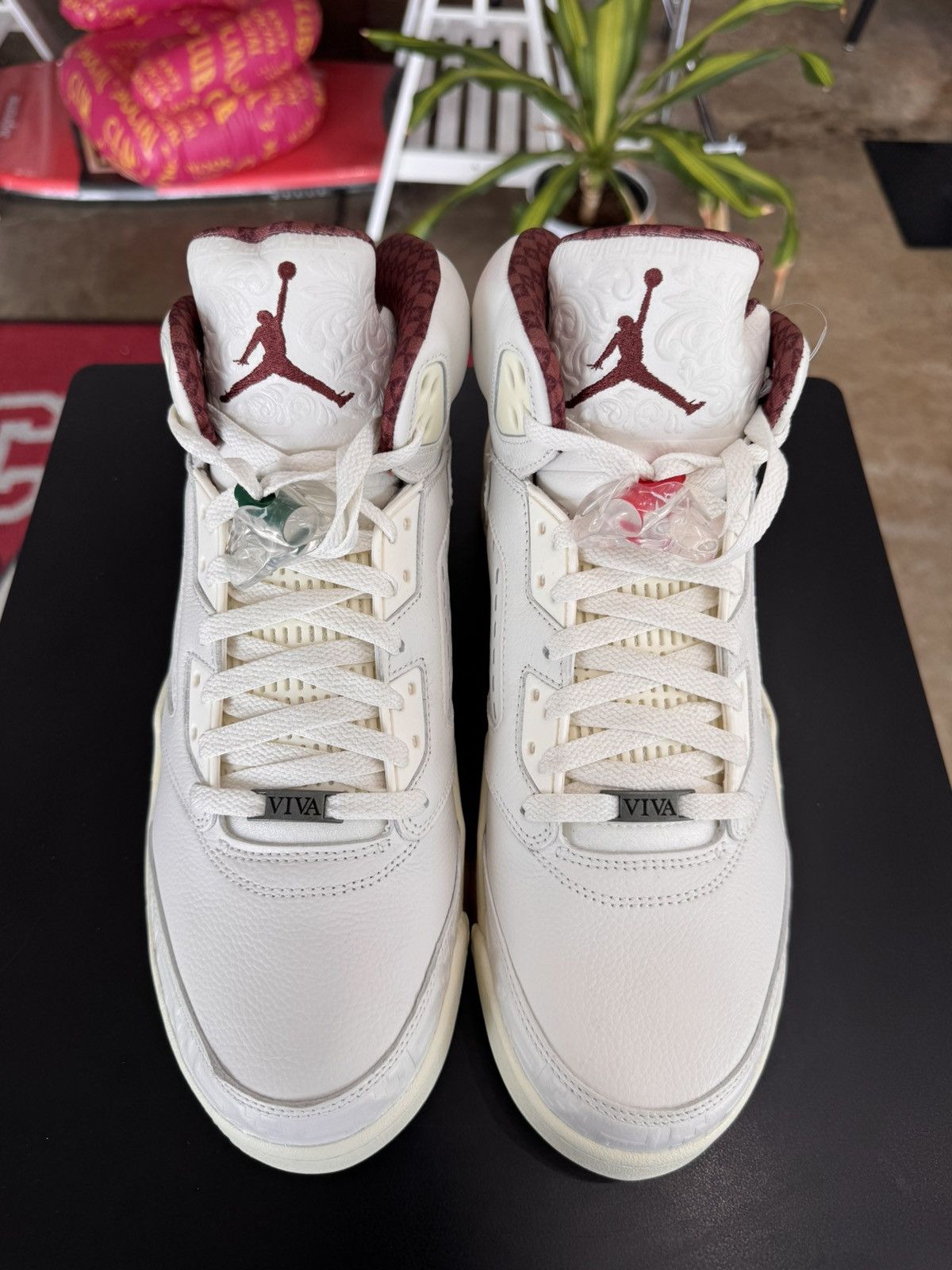 Jordan Brand Air Jordan 5 El Grito Sail Size 12.5 (2024) Size US 12.5 / EU 45-46 - 2 Thumbnail