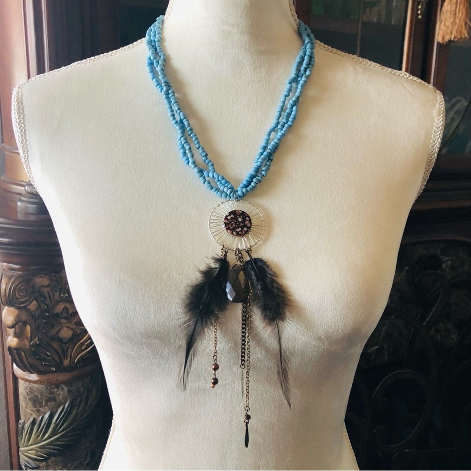 Handmade Handcrafted howlite southwestern medallion necklace Size ONE SIZE - 2 Thumbnail