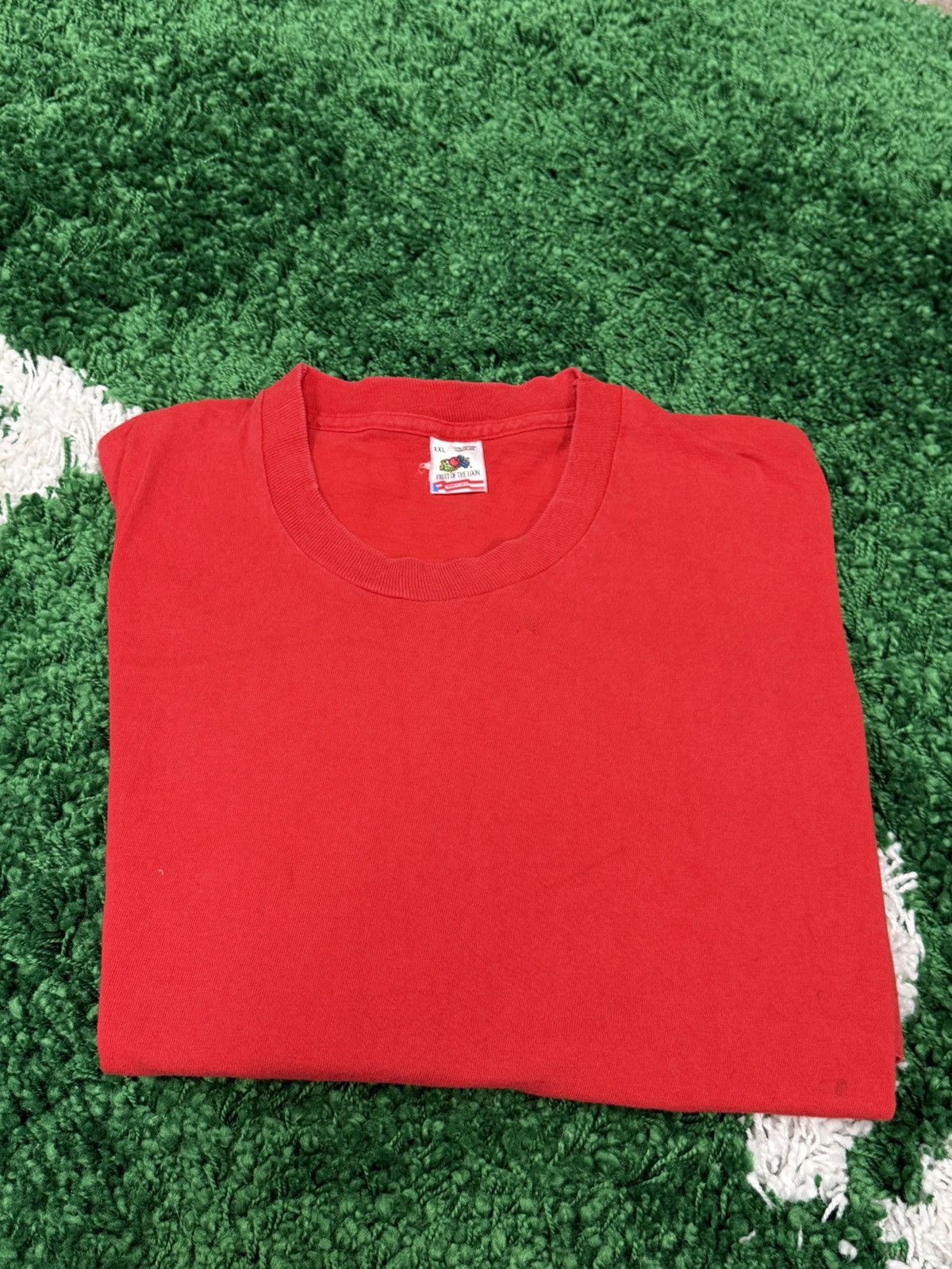 Fruit Of The Loom Vintage Made in USA Fruit Of Loom Red Blank Tee 2XL XXL Size US XXL / EU 58 / 5 - 2 Thumbnail