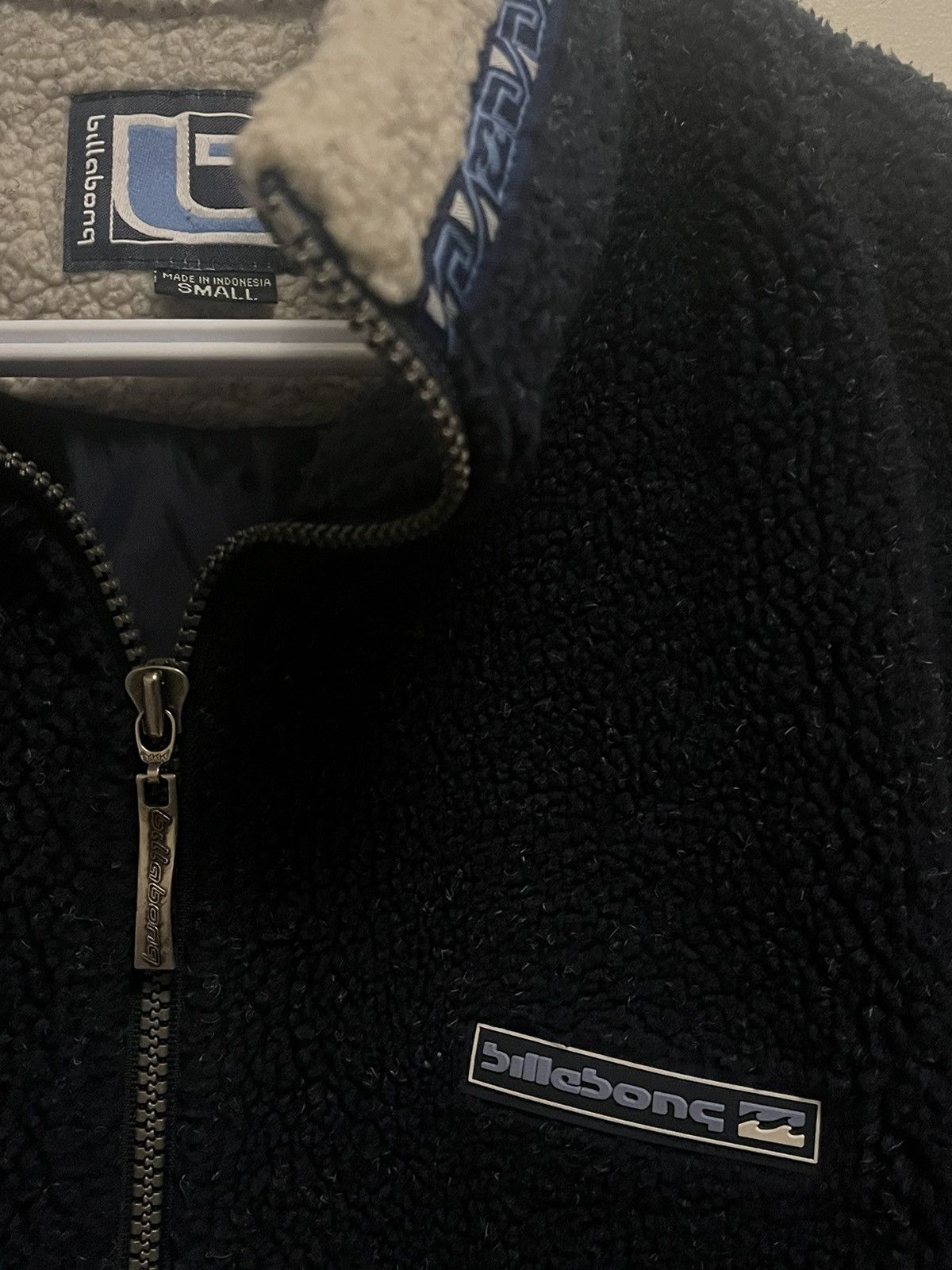 Billabong Rare Vintage Billabong Fleece Sherpa Jacket Sweater 90s Y2K Size US S / EU 44-46 / 1 - 5 Thumbnail
