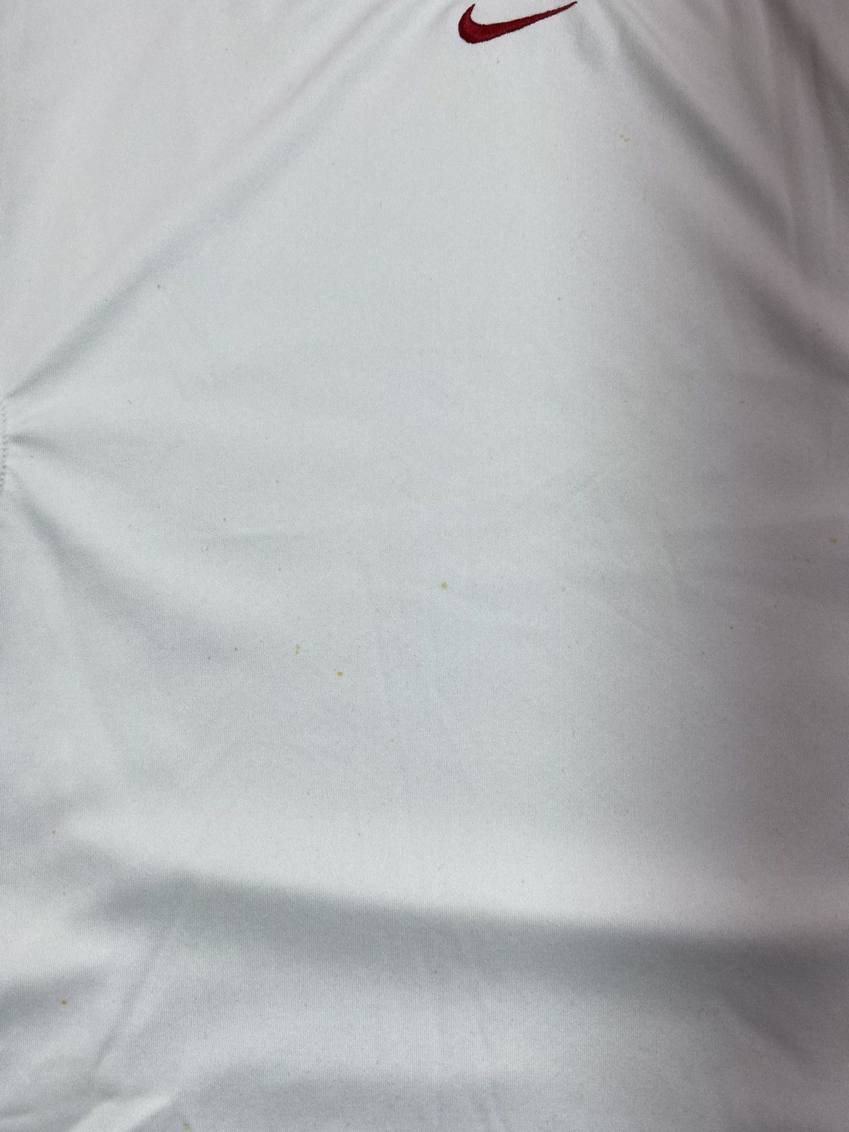 Nike × Vintage Vintage Men’s Nike Undershirt with big centre logo size M Size US M / EU 48-50 / 2 - 5 Thumbnail