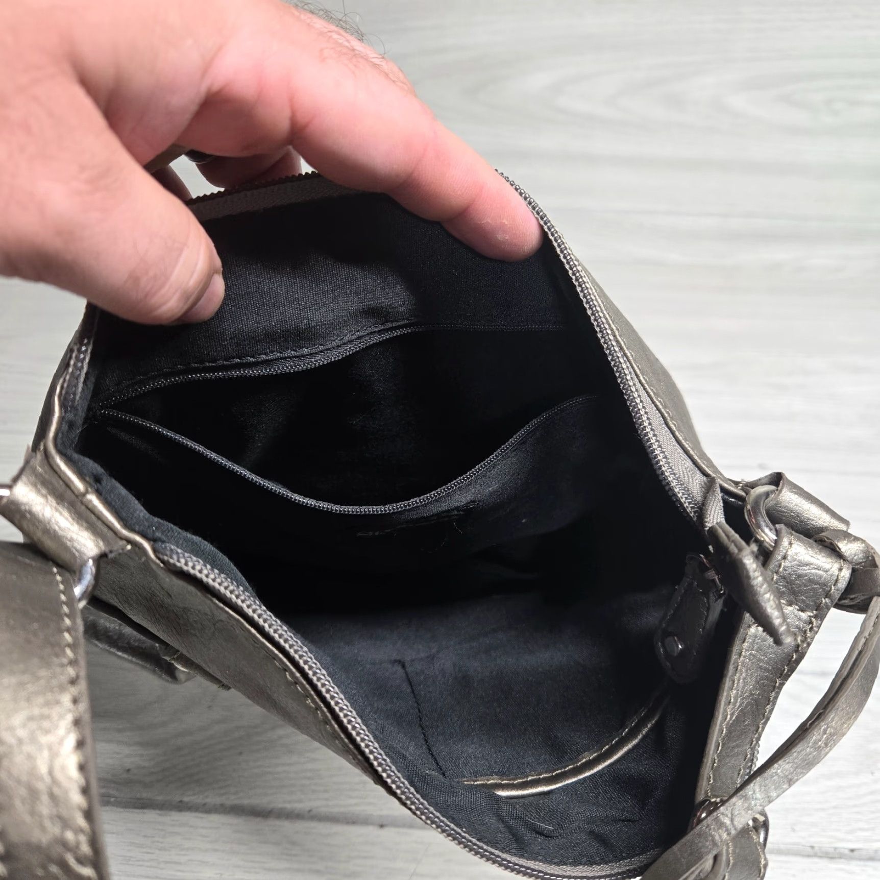 Vintage VINTAGE Style&co. Gray Silver Crossbody Purse Women Medium Faux Leather Women's Accessories 2000s Size ONE SIZE - 5 Thumbnail