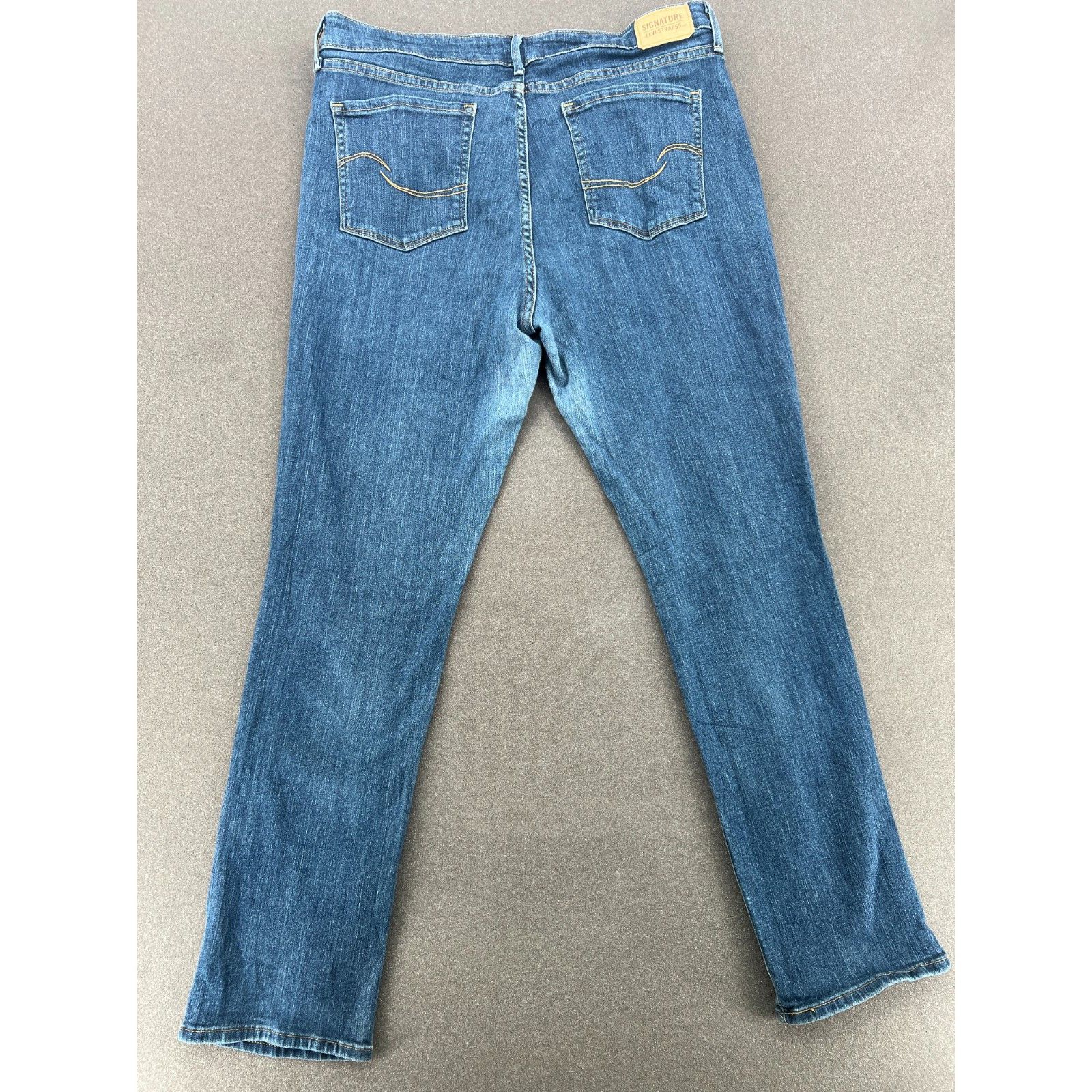 Levi's Levi’s Signature Jeans Men’s 16M W33 L32 Mid Rise Straight S Size US 33 - 7 Thumbnail