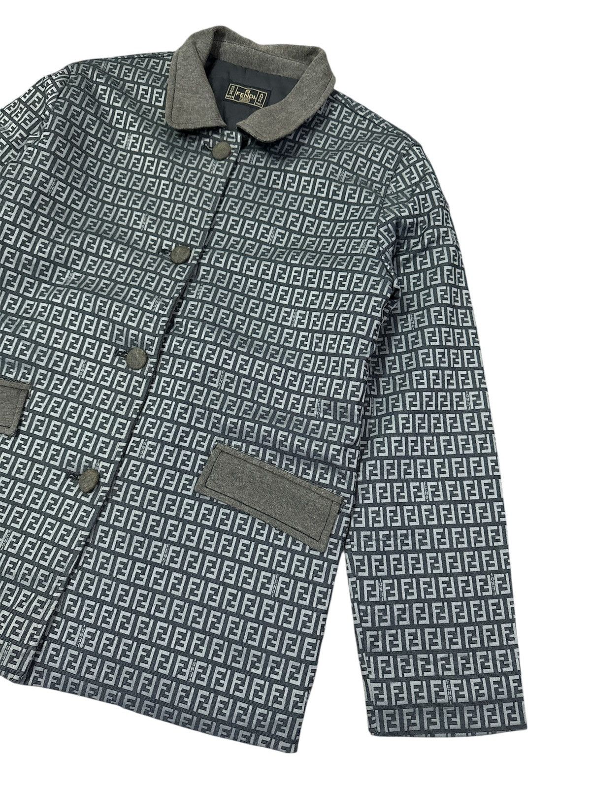 Fendi Fendi Monogram Button Jacket Size M / US 6-8 / IT 42-44 - 2 Thumbnail