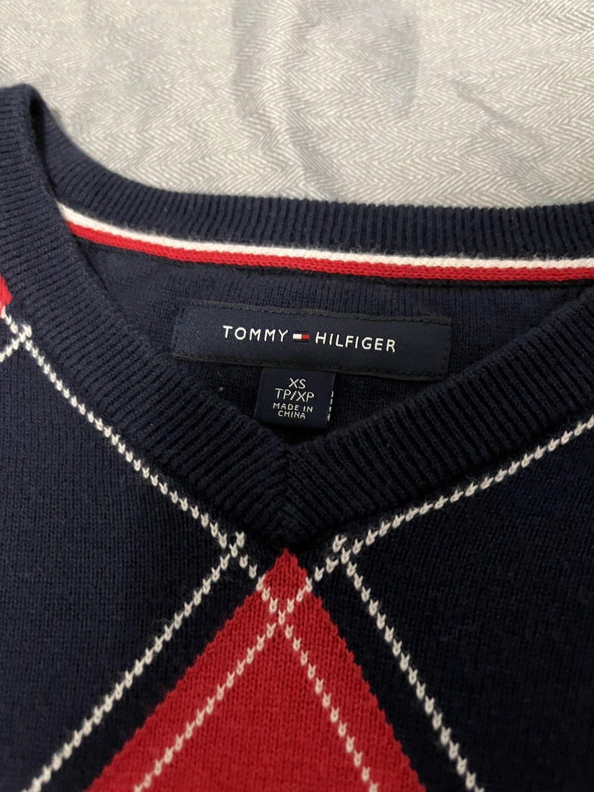 Tommy Hilfiger Tommy Hilfiger Sweater Size US XS / EU 42 / 0 - 2 Thumbnail