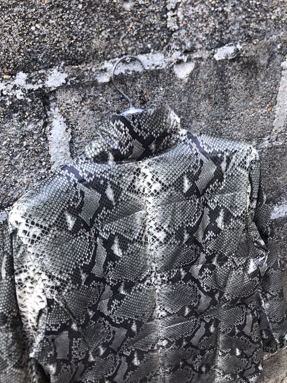 Designer × Japanese Brand × yoshie inaba ⚡️Vintage L’equipe Yoshi Inaba Snake Print Button Jacket Size S / US 4 / IT 40 - 15 Thumbnail