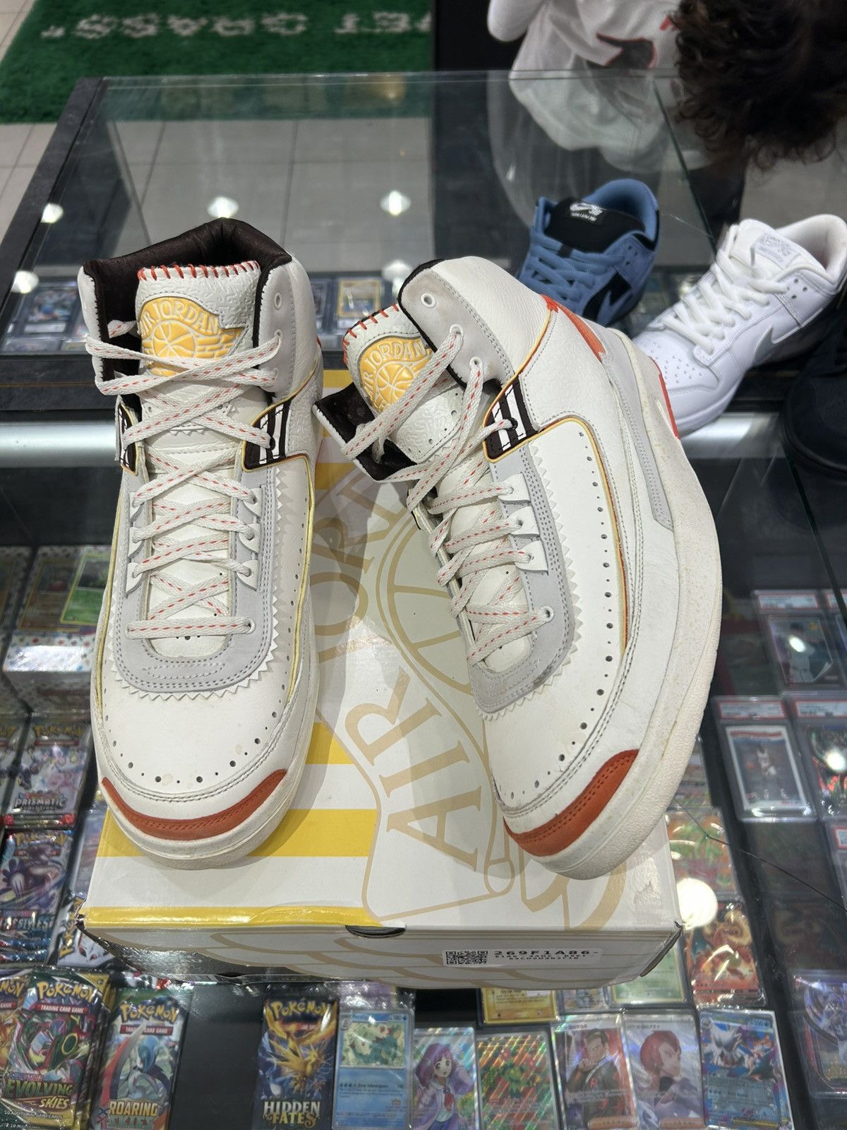 Jordan Brand Jordan 2 Maison Chateau Rogue Size US 13 / EU 46 - 1 Thumbnail