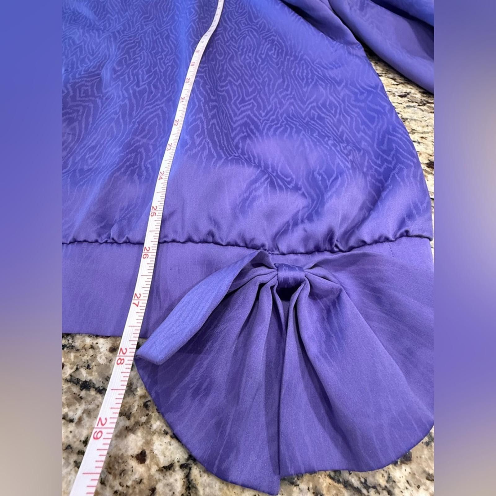 Other Purple dressy top subtle swirled pattern coquette bow SZ 1X Size XL / US 12-14 / IT 48-50 - 8 Thumbnail
