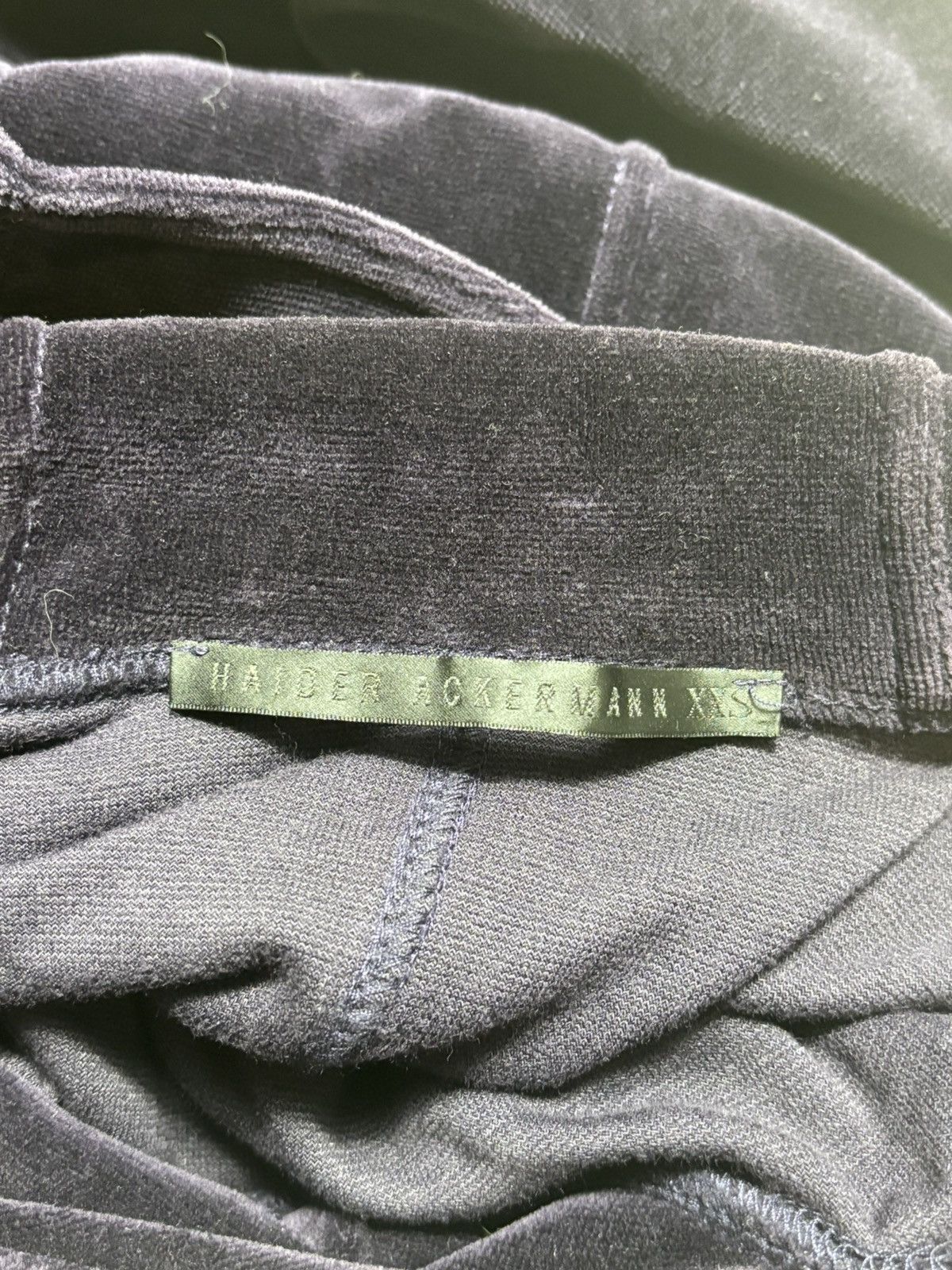 Haider Ackermann HAIDER ACKERMANN FW2015 DARK PURPLE VELVET HOODIE Size US XL / EU 56 / 4 - 3 Thumbnail