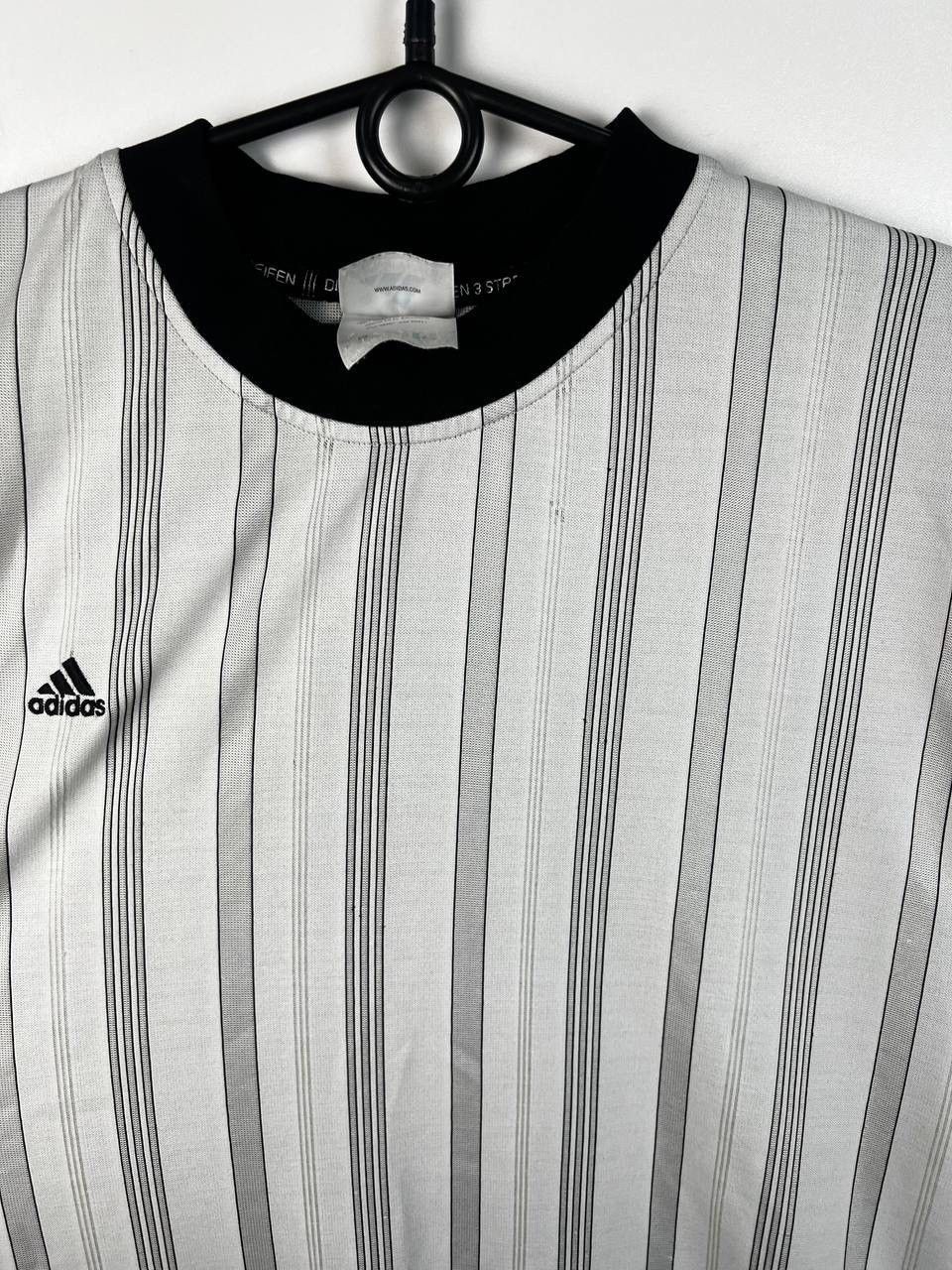 Adidas × Vintage Adidas 90s streetwear vintage t-shirts size L Size US L / EU 52-54 / 3 - 5 Thumbnail
