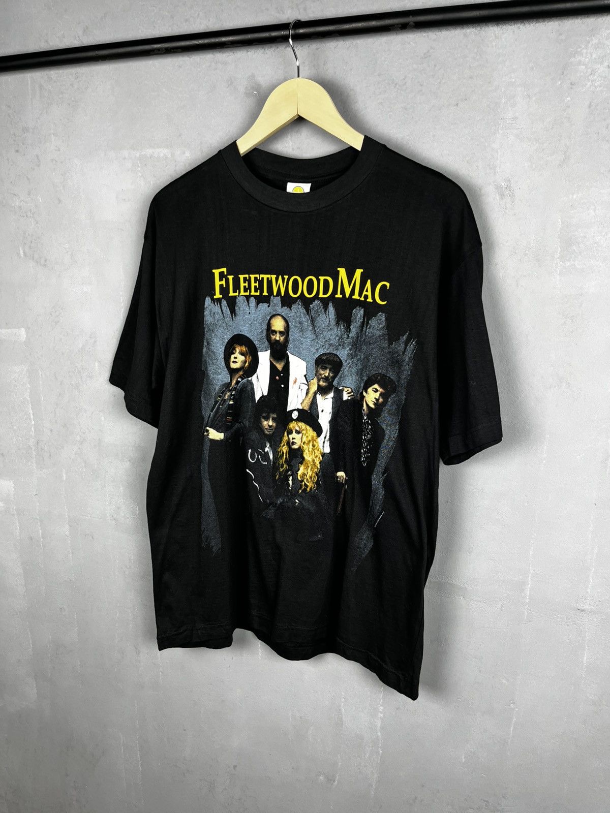 Band Tees Fleetwood Mac t shirt 1990 vintage rare Size US L / EU 52-54 / 3 - 2 Thumbnail
