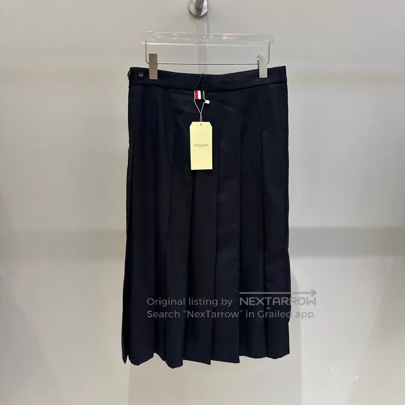 Thom Browne Thom Browne Classic Pleated Skirt - Medium Long Size 26" / US 2 / IT 38 - 3 Thumbnail