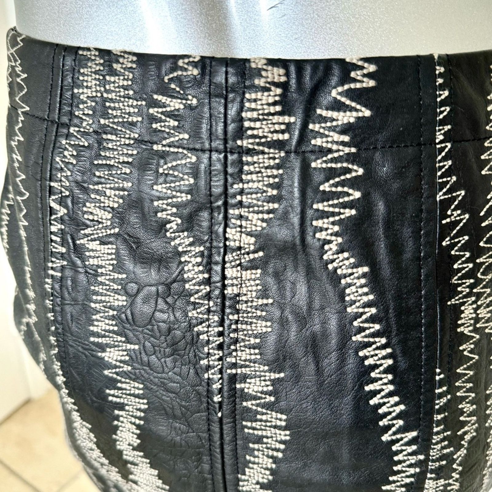 Free People NWOT! FREE PEOPLE Lamb Leather Skirt, Size 4 Size 27" / US 4 / IT 40 - 5 Thumbnail