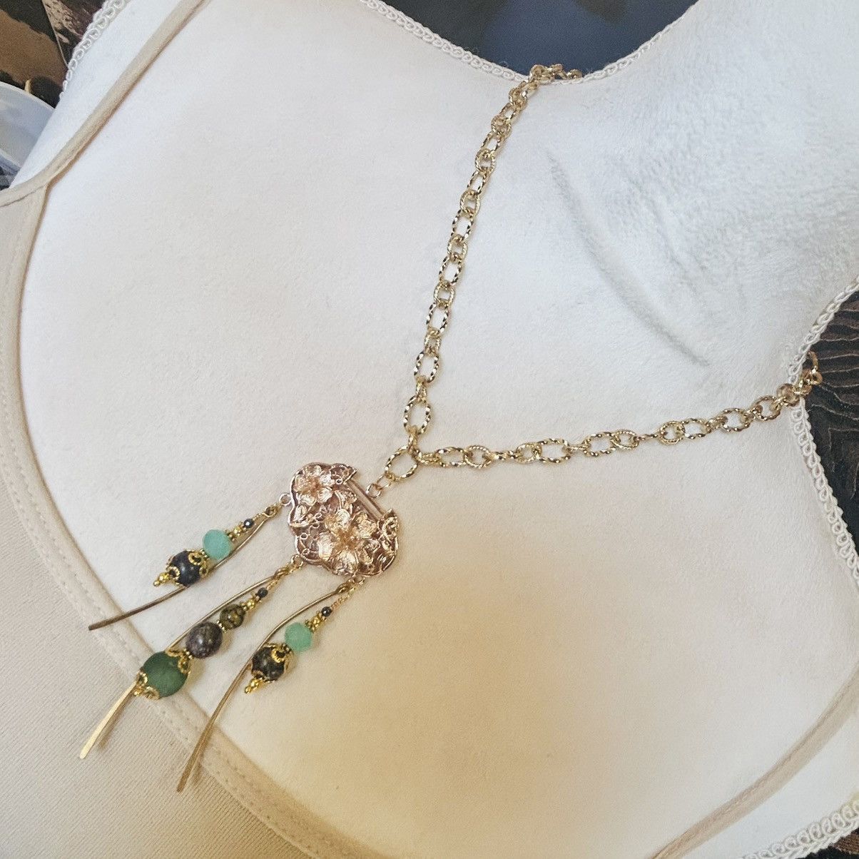 Handmade Handcrafted elegant stone dangle fringe medallion necklace Size ONE SIZE - 1 Thumbnail