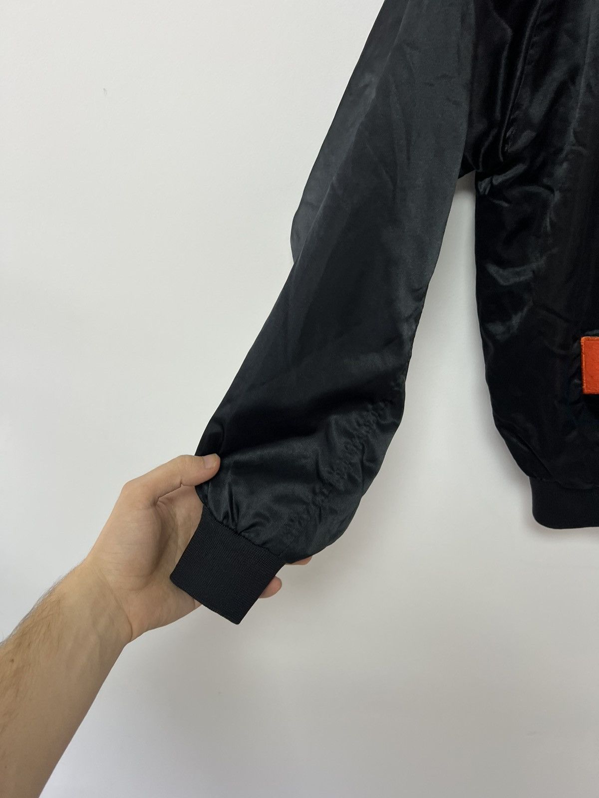 Vintage Vintage 90s Cincinnati Bengals Bomber Jacket Nfl Campri S/M Size US M / EU 48-50 / 2 - 5 Thumbnail