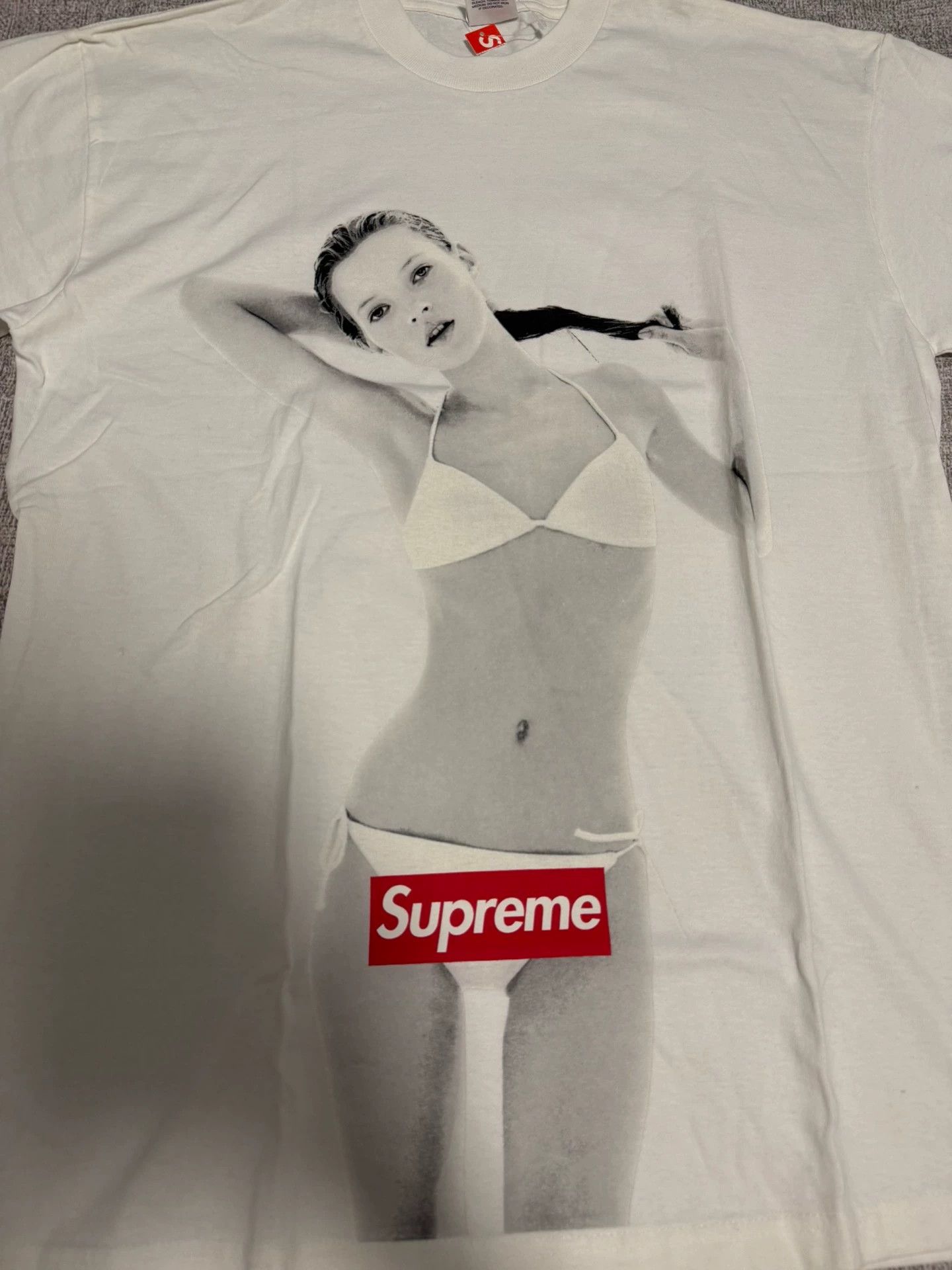 Supreme Supreme 04 Kate Moss 10th Anniv Box Logo Tee L NM Size US L / EU 52-54 / 3 - 2 Thumbnail